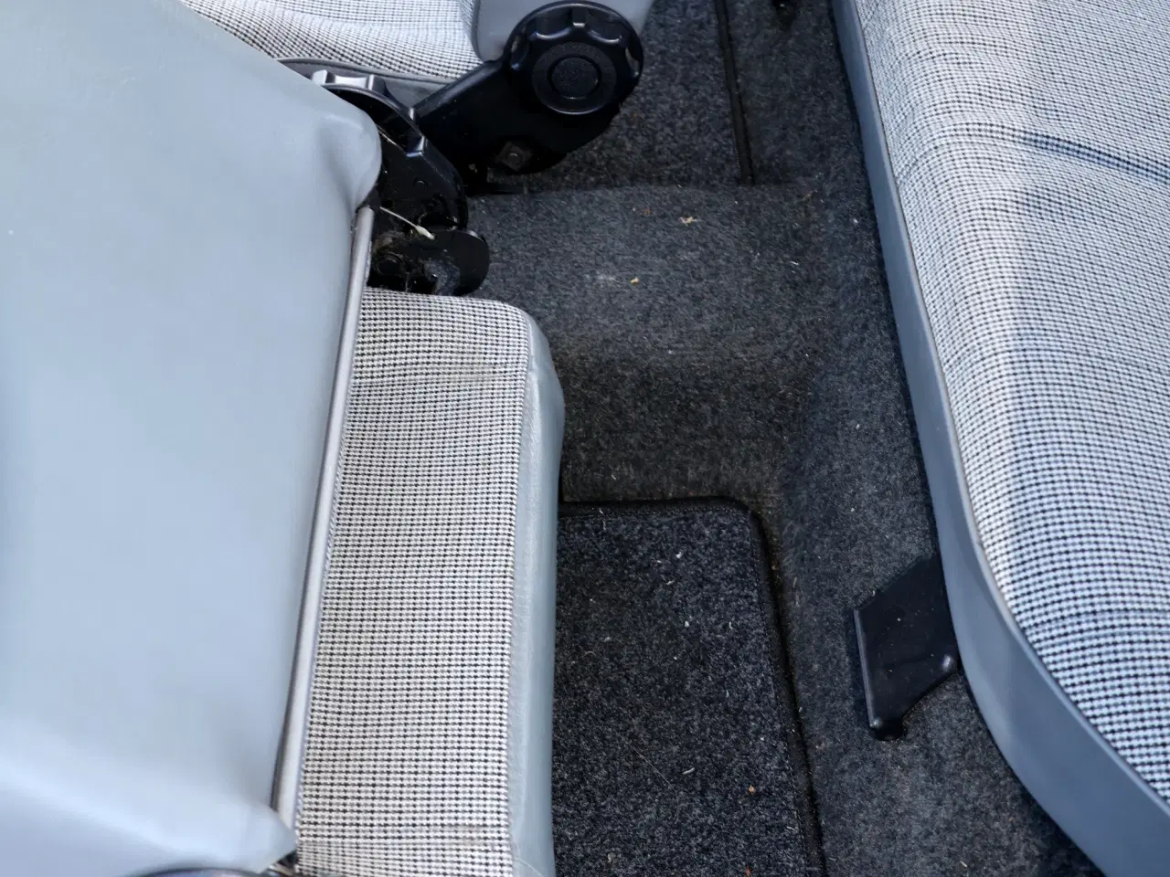 Billede 18 - Opel Kadett Cc E 1,3S årg 89 m/plader NS22336