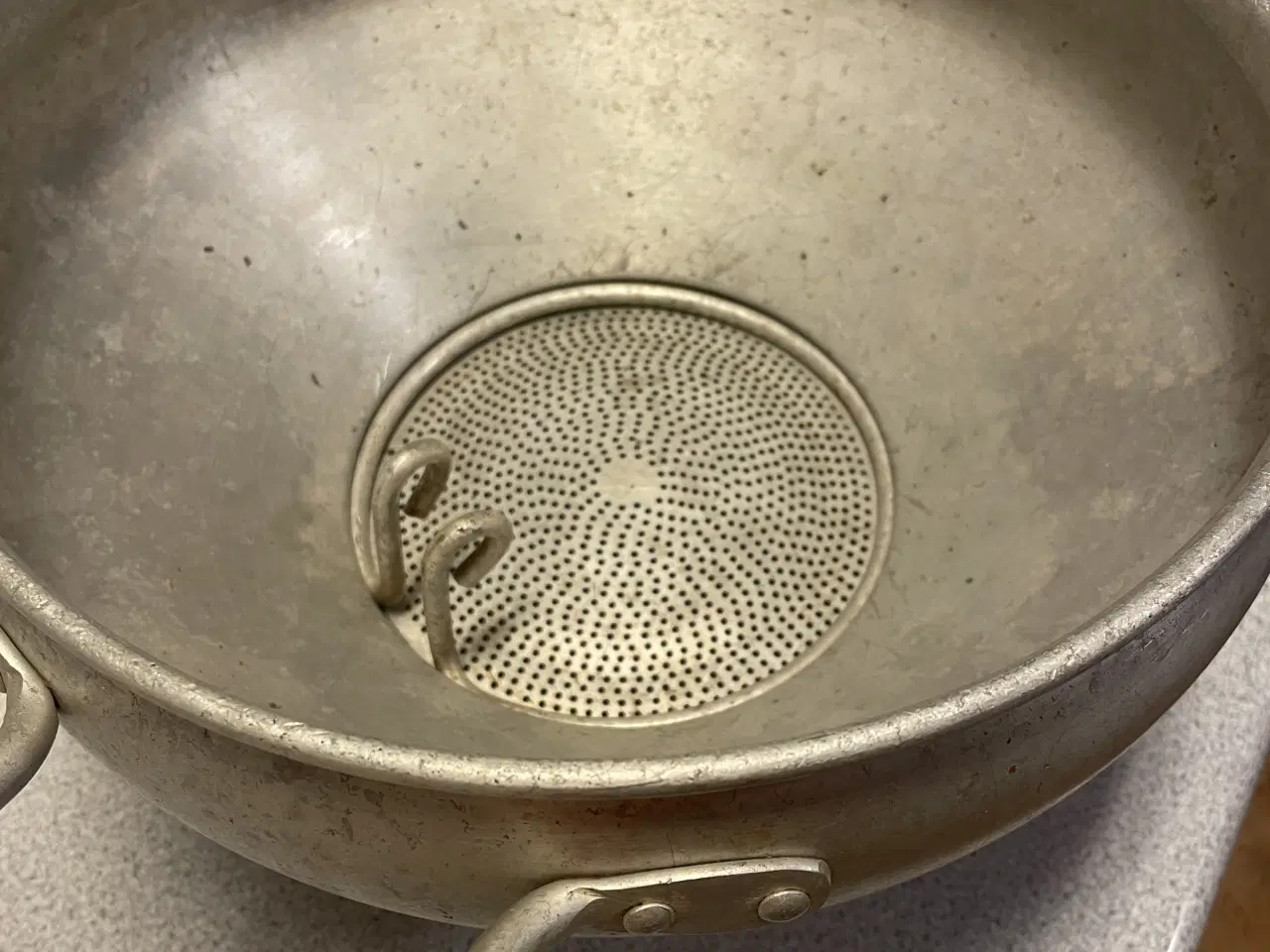 Billede 1 - Gammel mælke si