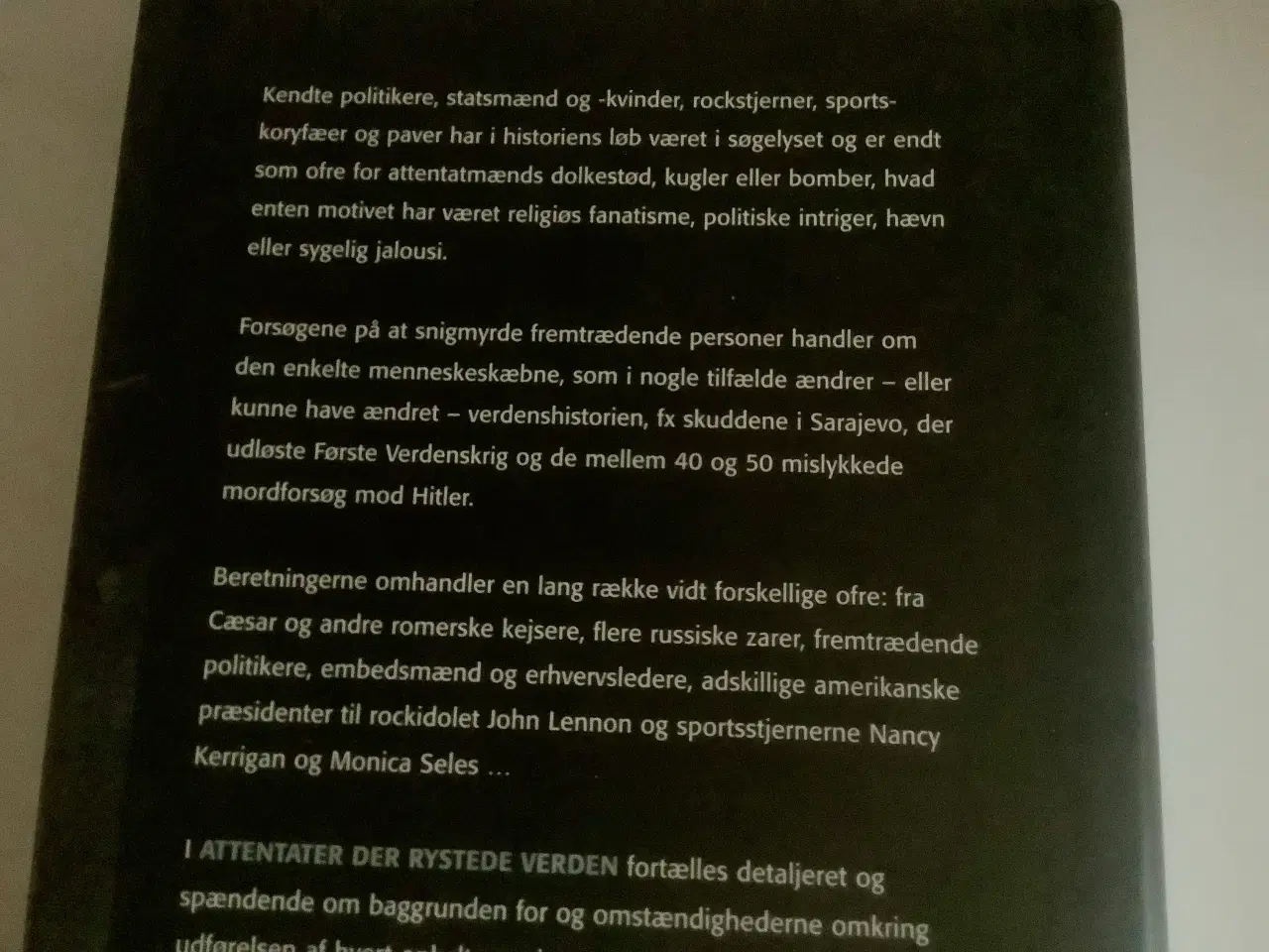 Billede 2 - ATTENTATER DER RYSTEDE VERDEN- KATJA DOUBEK.