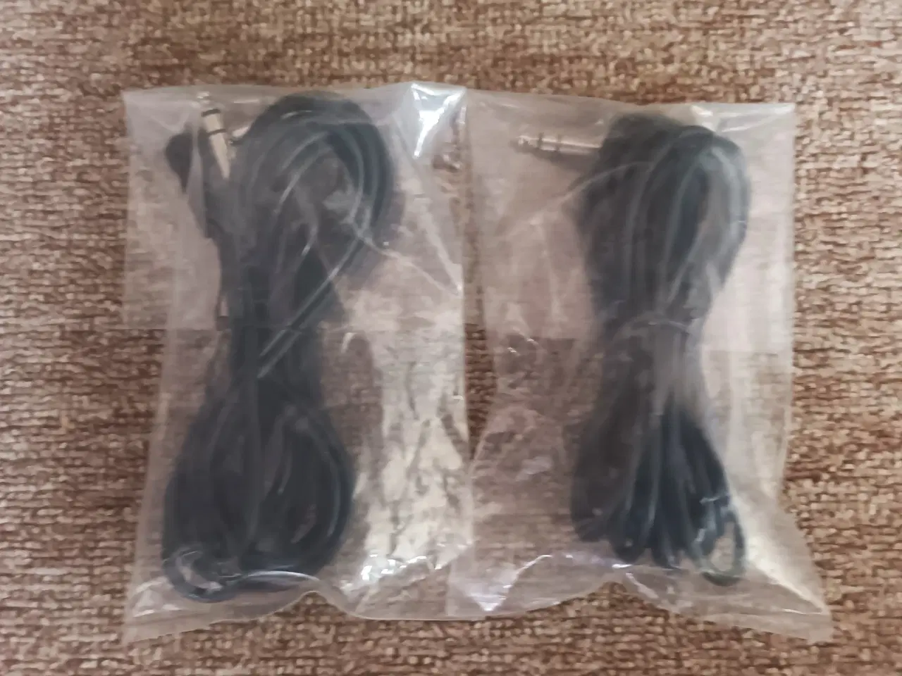 Billede 1 - 2 stk  Roland V-Drum kabel 3,5m