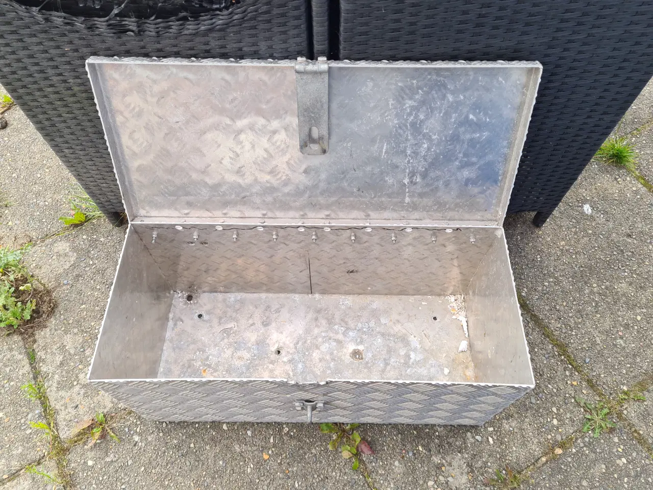 Billede 2 - Alu kasse/batteri kasse 