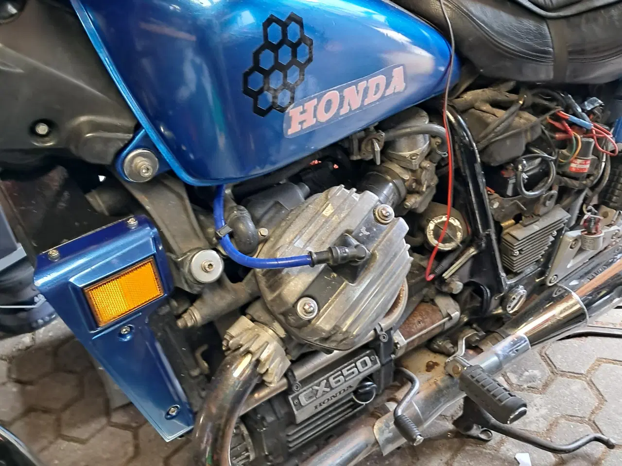Billede 2 - Honda cx 650 costom
