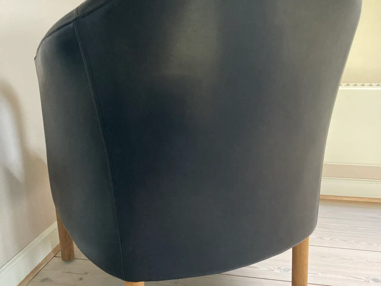 Billede 4 - STOUBY eg Dansk læderstol m/flot patina