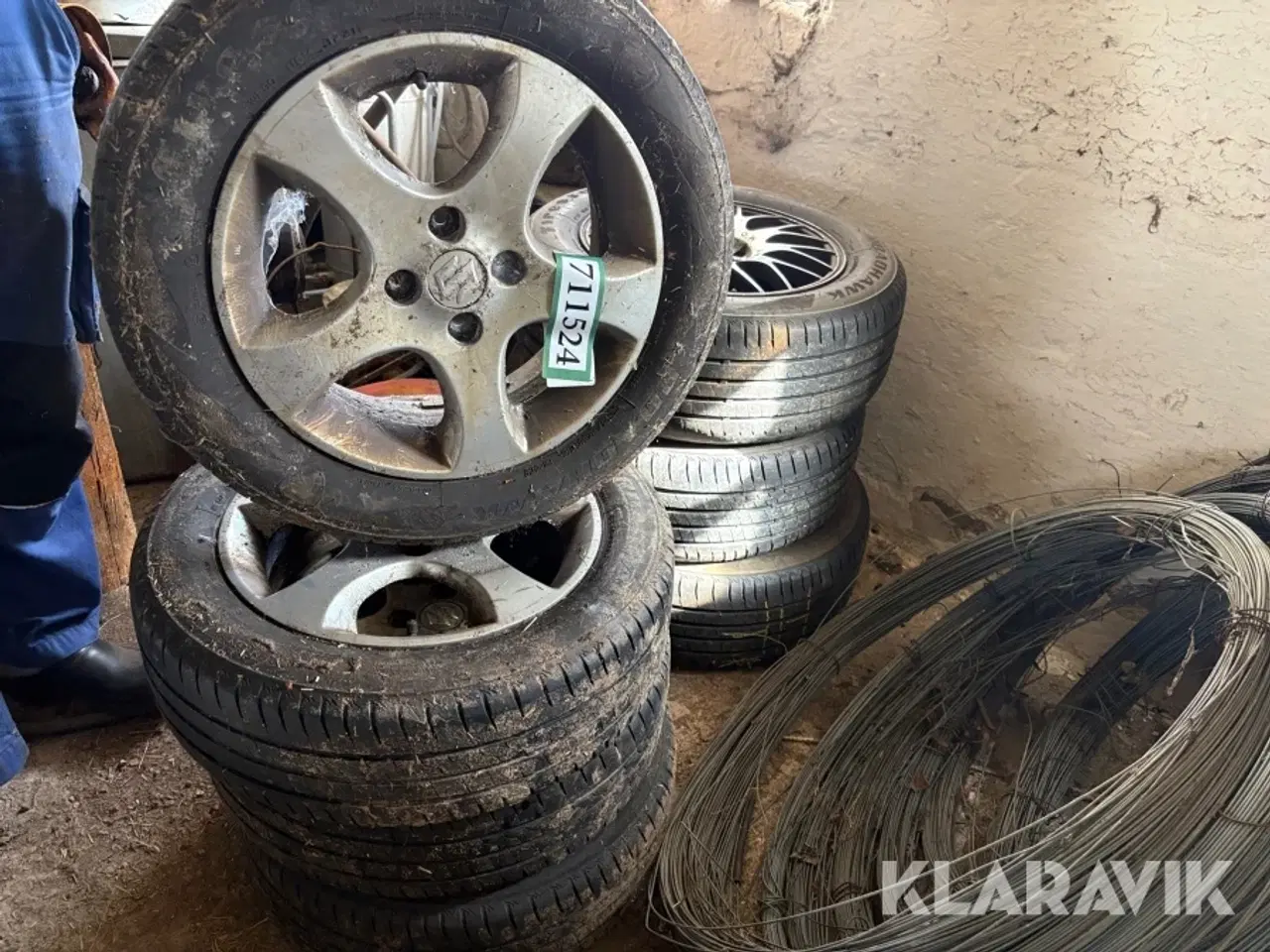 Billede 1 - Dæk med fælge Suzuki / firestone 15”