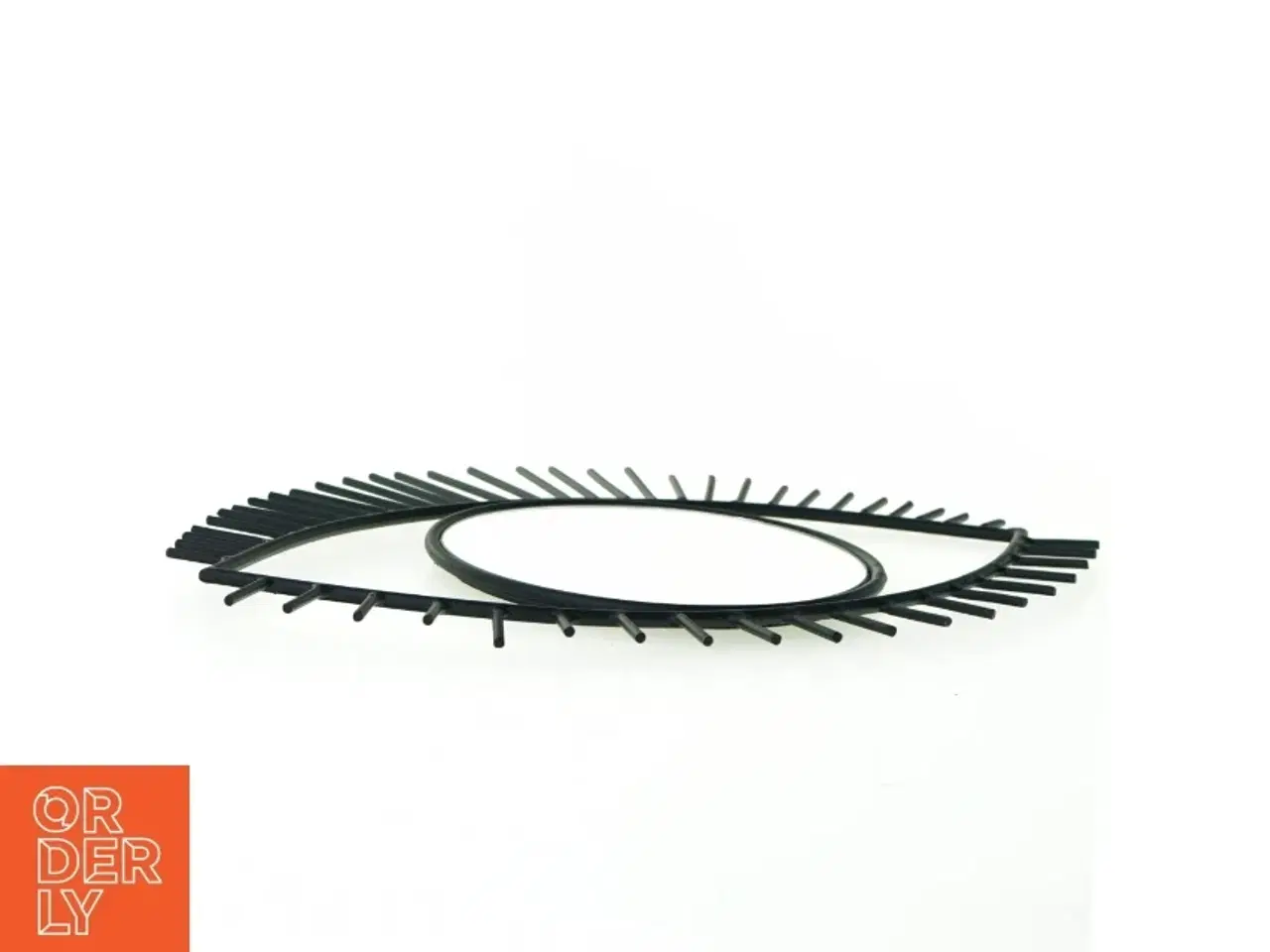 Billede 3 - Spejl i øje facon fra H&m Home (str. 32 x 25 cm)