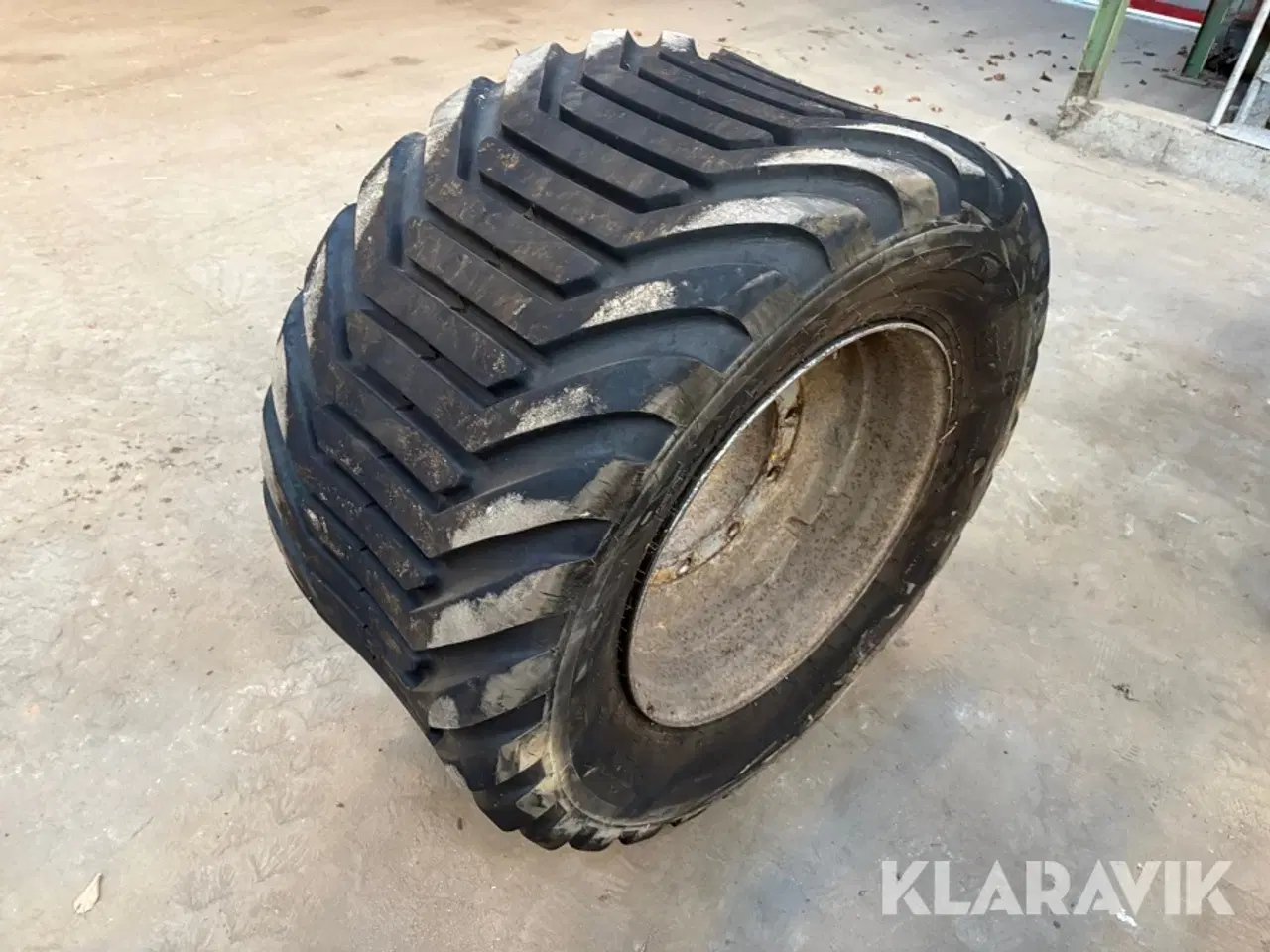 Billede 3 - Dæk med fælg BKT - 1 styk