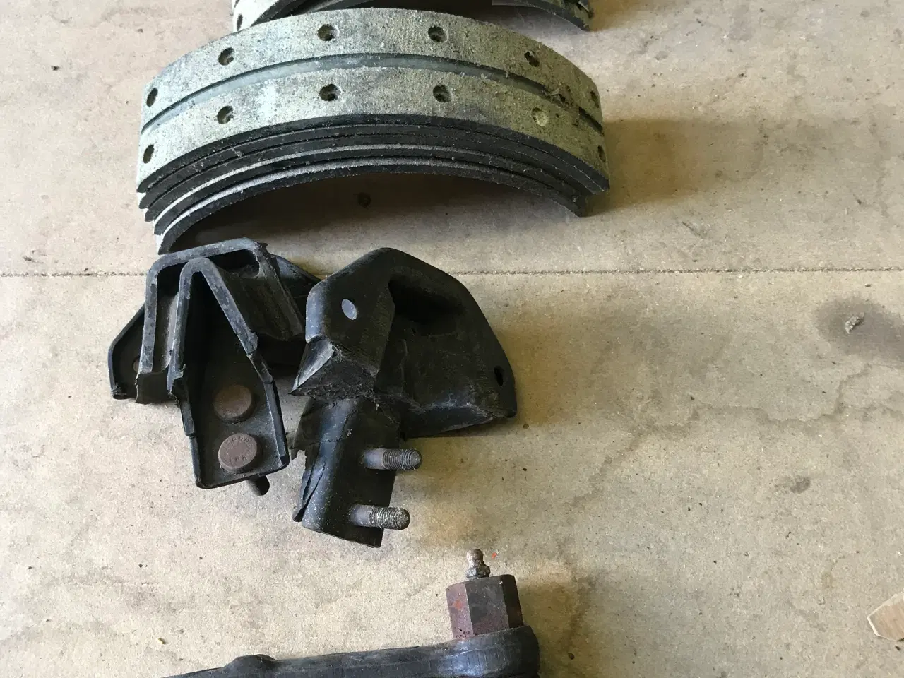 Billede 1 - Reservedele til veteranbiler Opel  P1 og P2