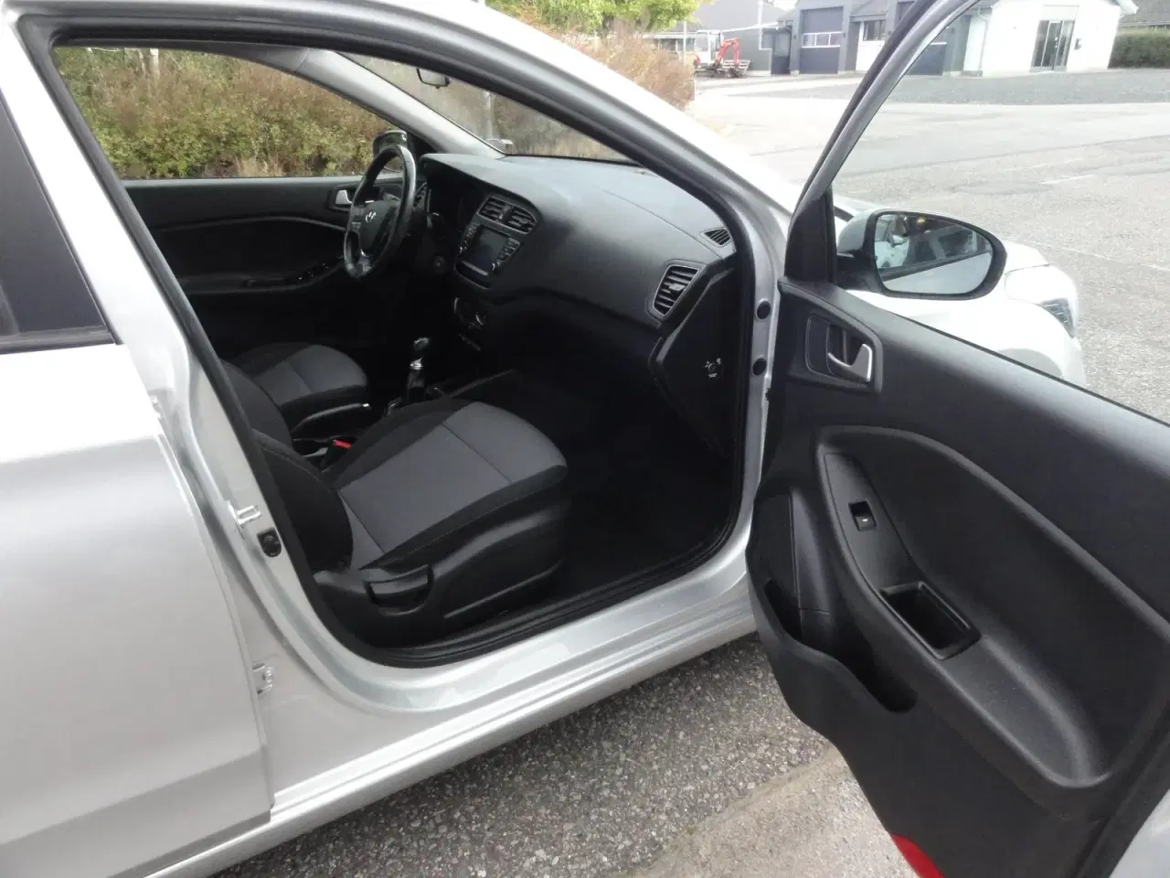 Billede 9 - Hyundai i20 1,25 Summer Style