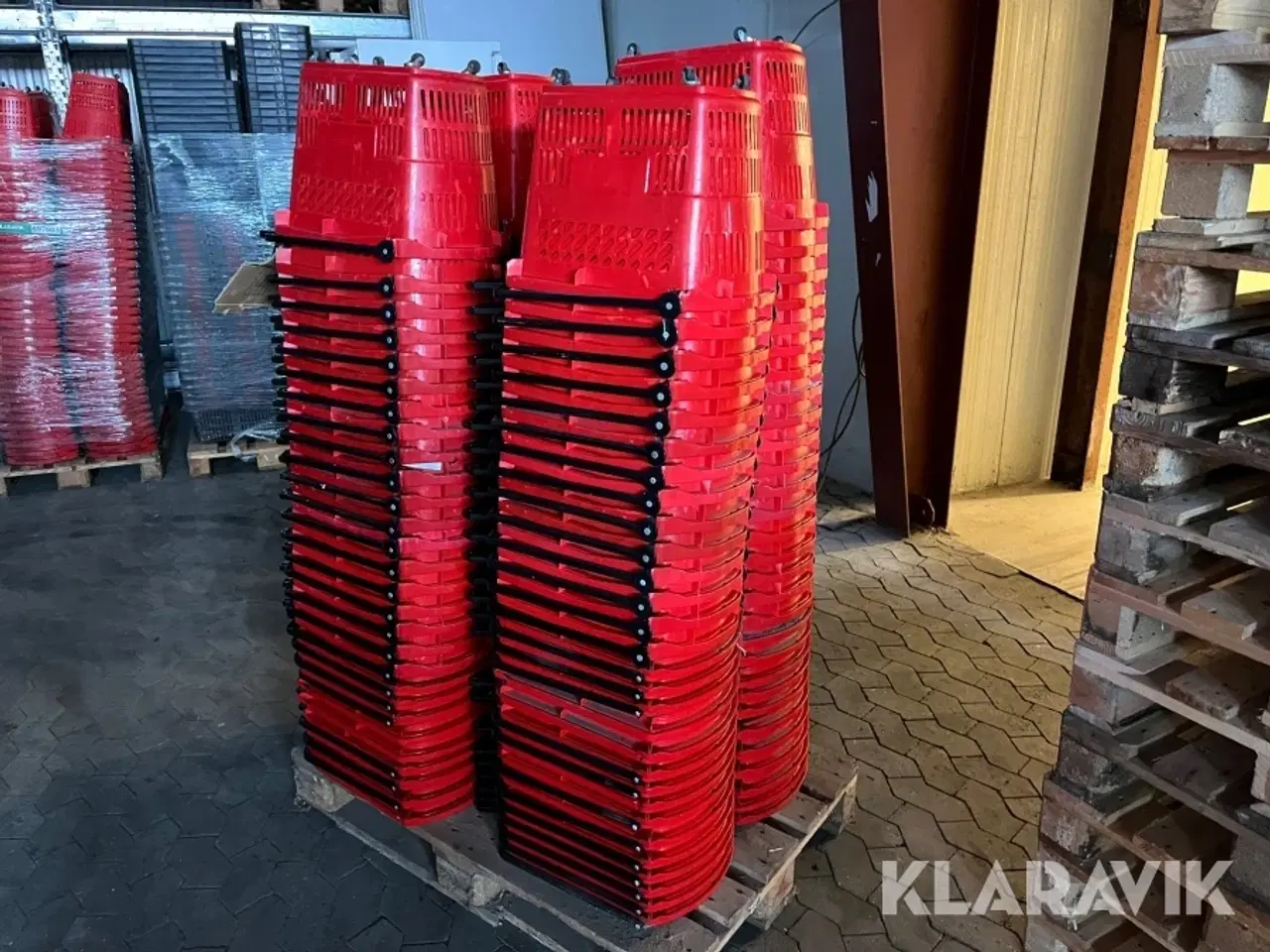 Billede 3 - Indkøbskurve på hjul 1 palle - 116 styk