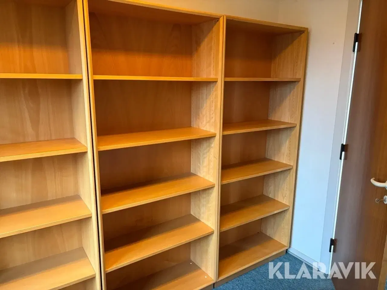 Billede 10 - Stort lot med kontormøbler