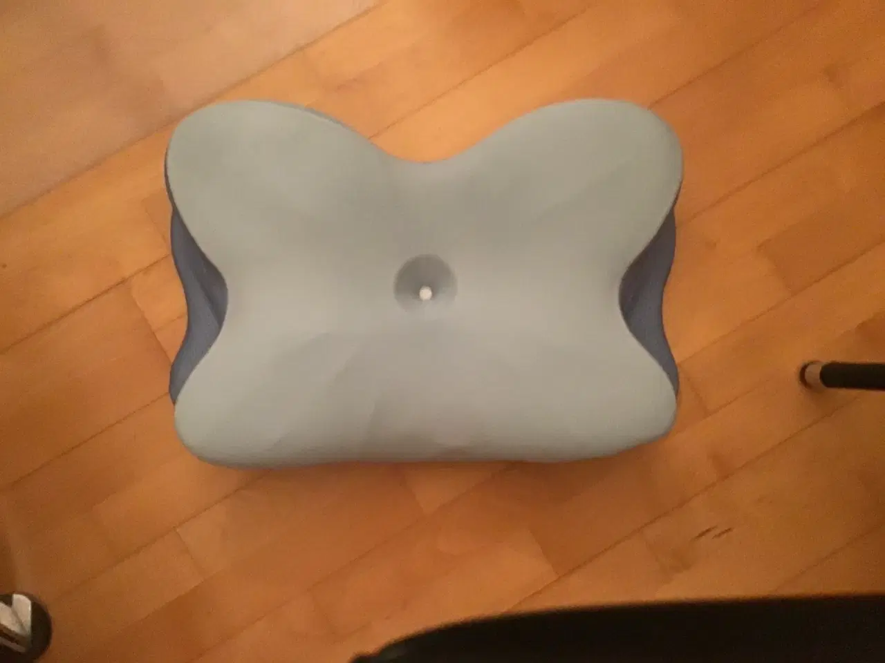 Billede 1 - Hovepude:mærke DERILA