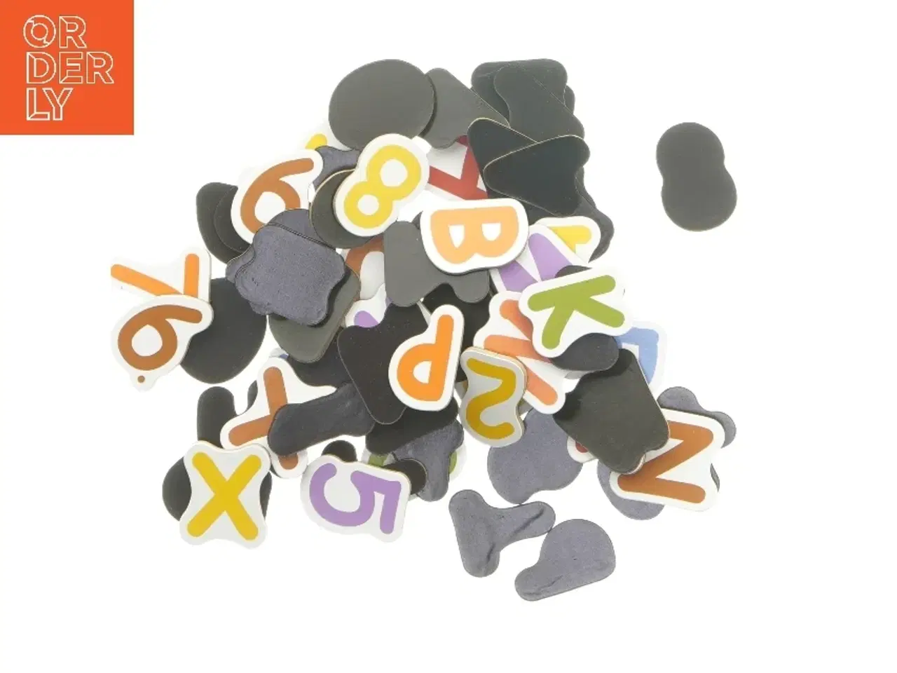 Billede 1 - Magnetiske bogstaver og tal (str. 4 cm)