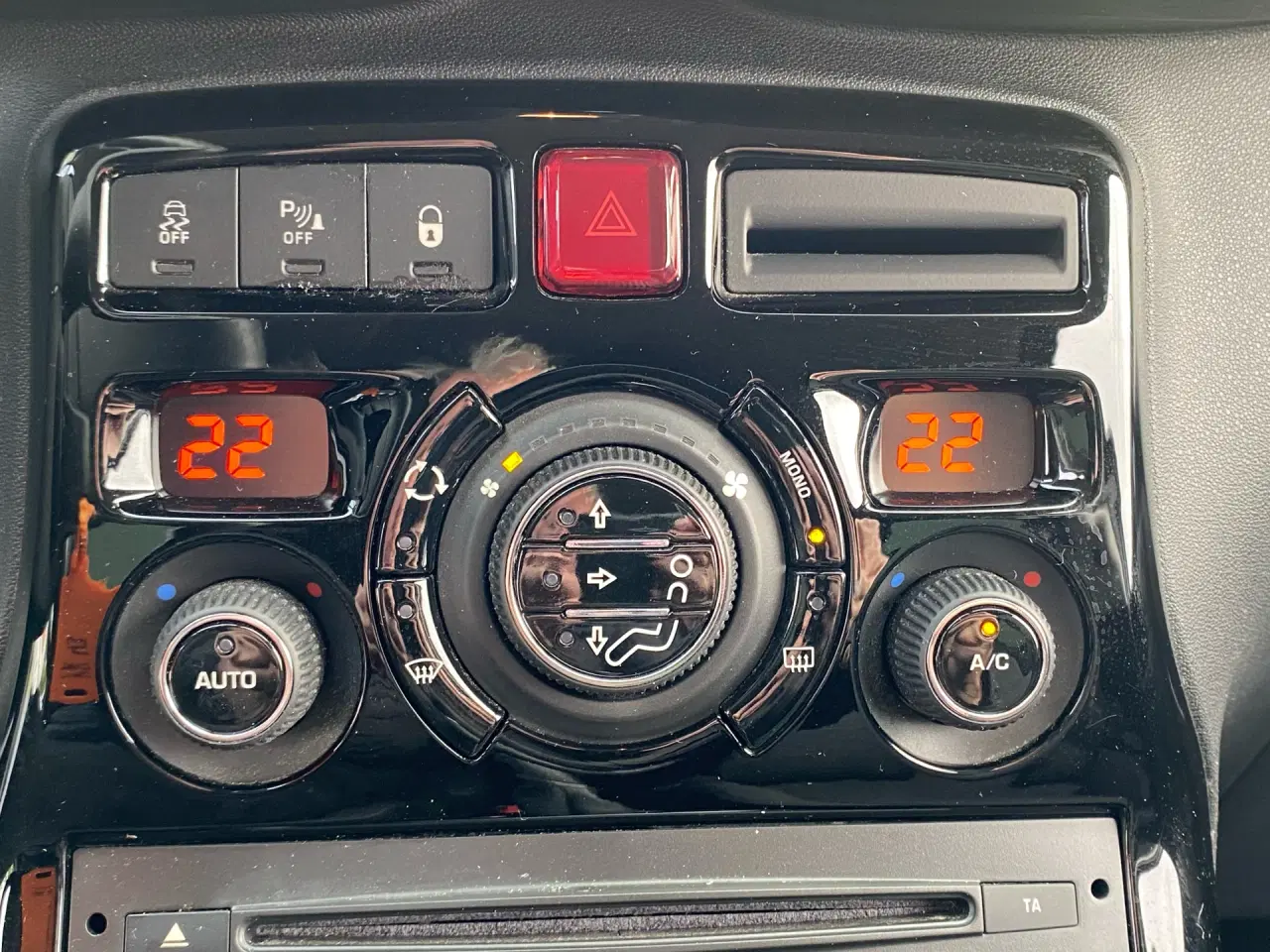 Billede 11 - Citroën C3 Picasso 1,6 Blue HDi Challenge 100HK
