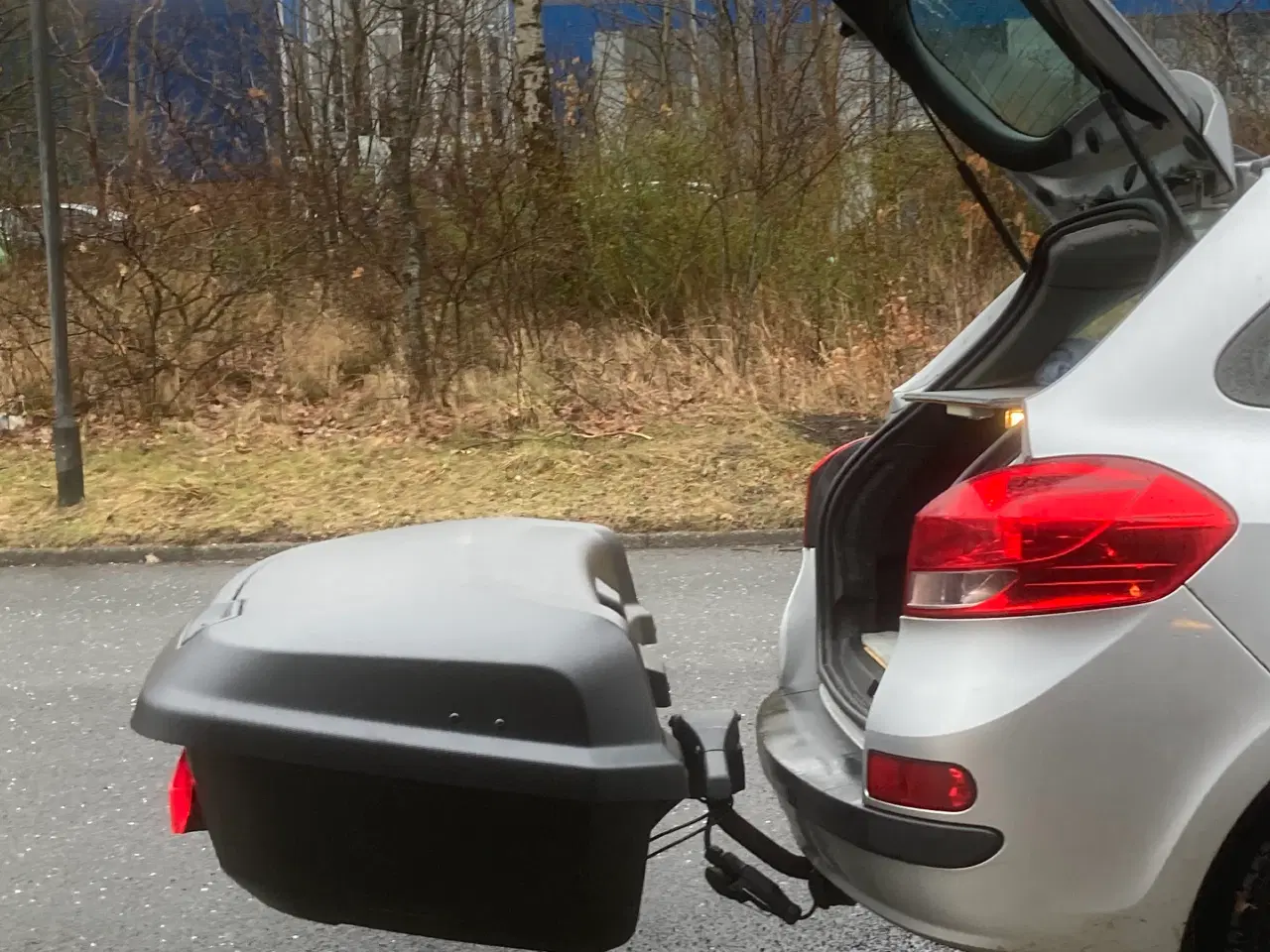 Billede 5 - Bagageboks bag på bilen udlejes