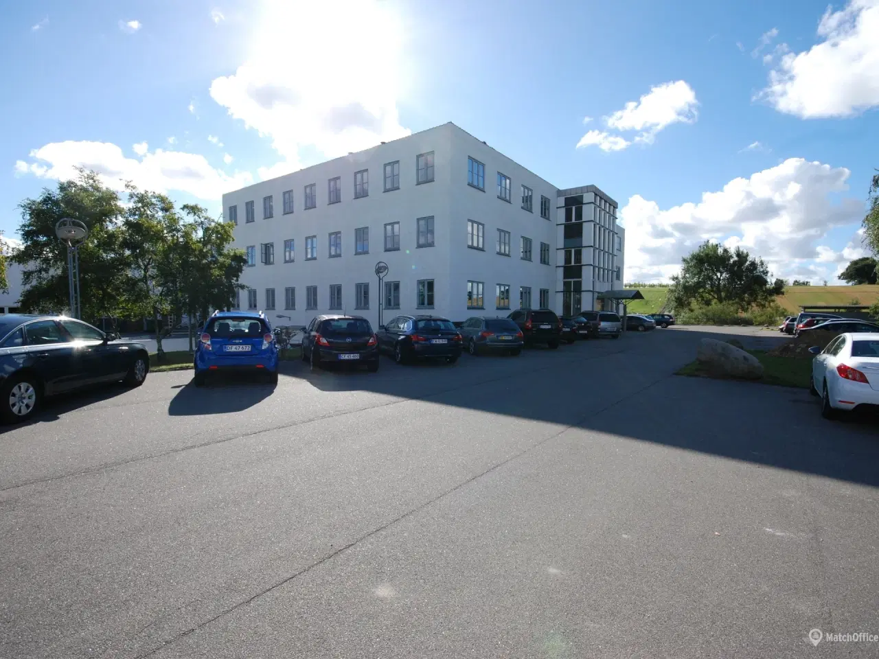 Billede 11 - Flot højloftet kontor med egen tagterasse i Måløv