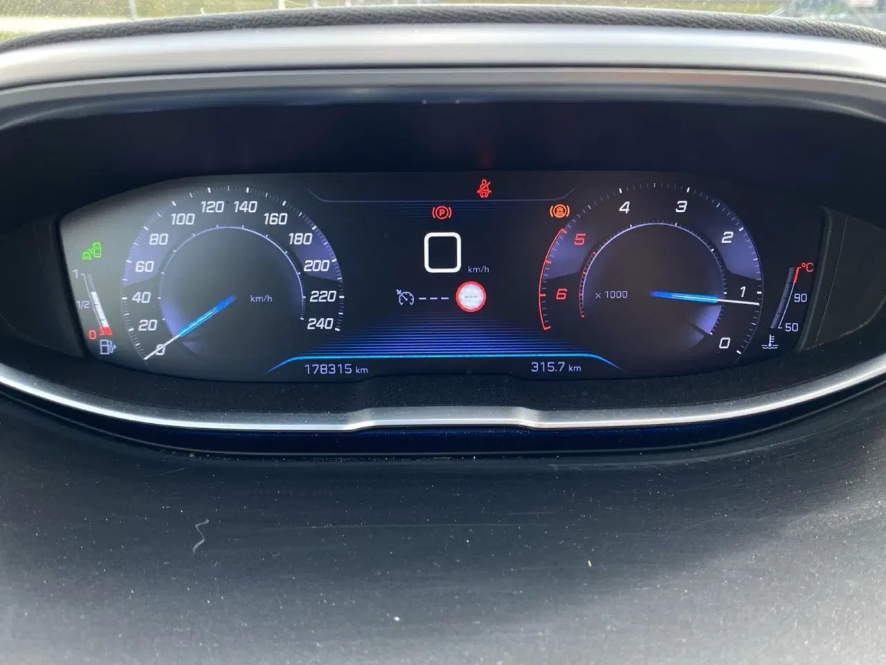 Billede 14 - Peugeot 3008 1,6 BlueHDi Allure 120HK 5d 6g