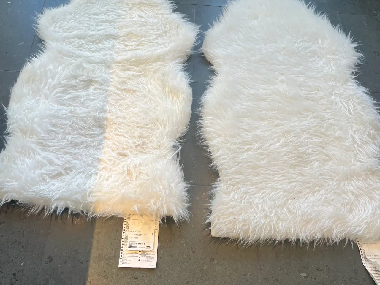 Billede 1 - 2 Ikea fake “lammeskind” 