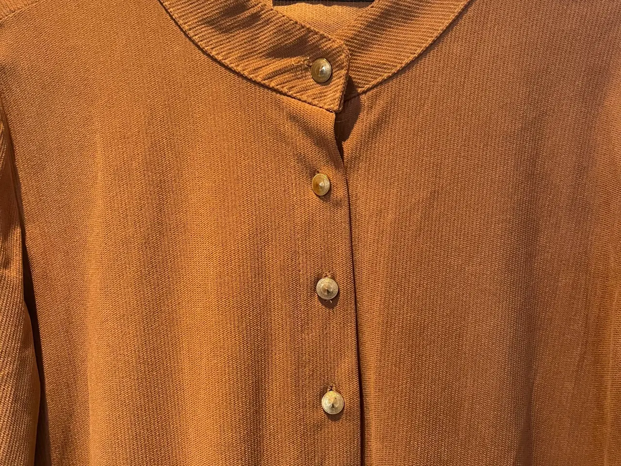 Billede 2 - Flot Fløjlskjole fra Drys str L/xl 