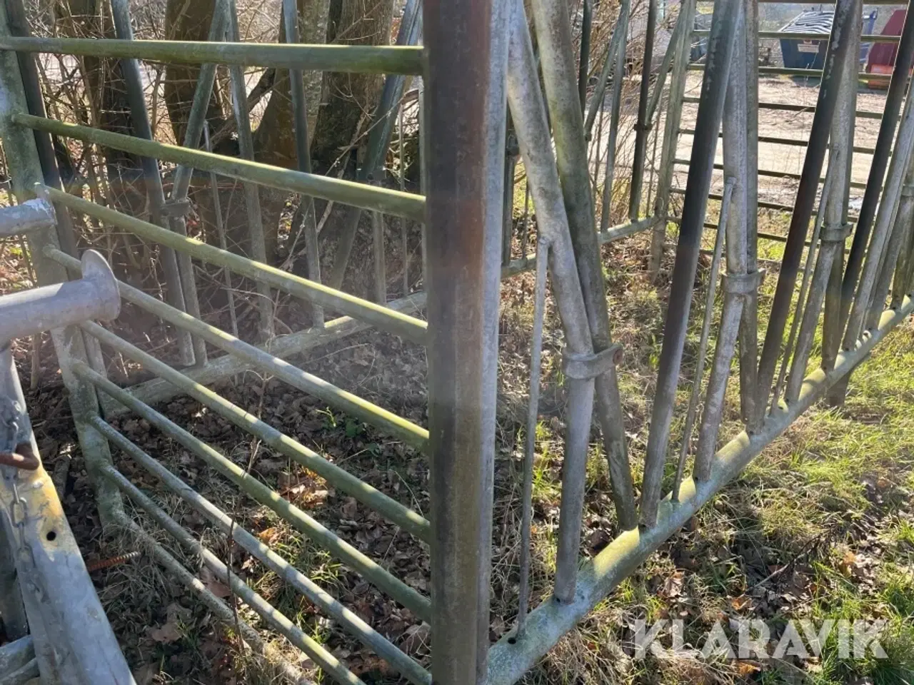 Billede 8 - Staldinventar