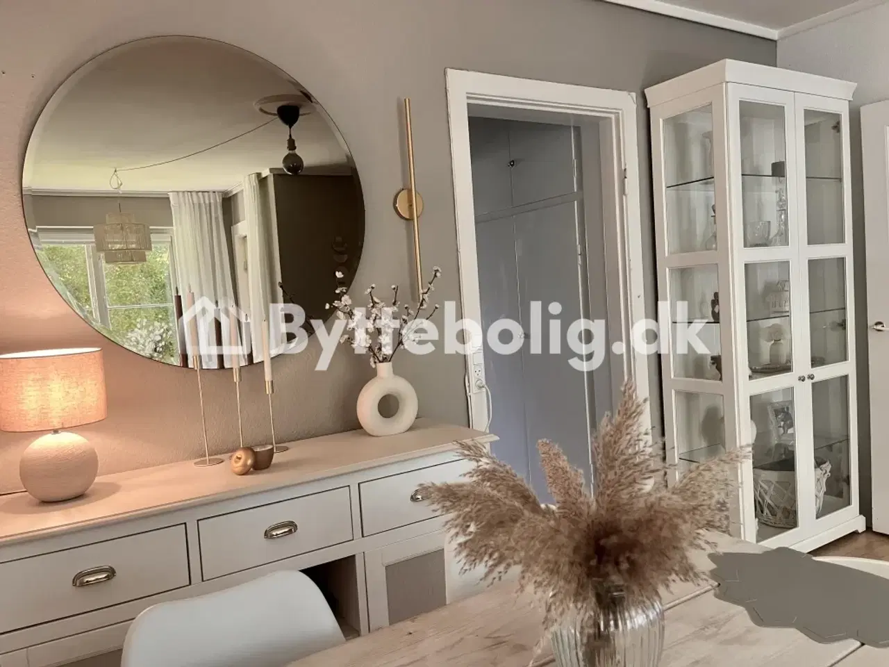 Billede 1 - Skønt hjem stue lejlighed på Østerbro klar til bytte