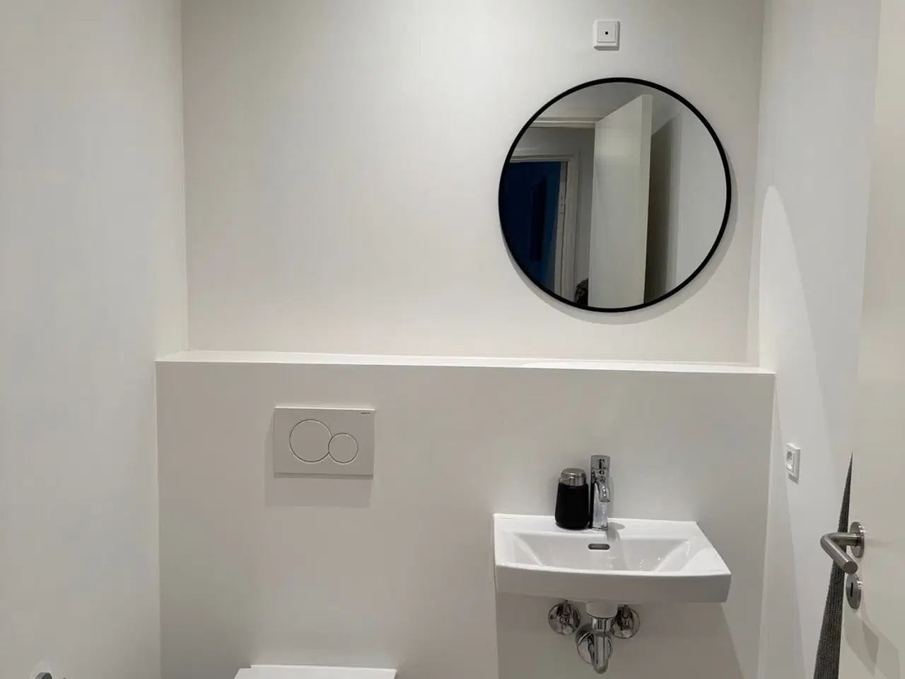 Billede 5 - 🌿 Attraktivt og nyrenoveret erhvervslejemål i rolige omgivelser – kun 20 minutter fra Aarhus