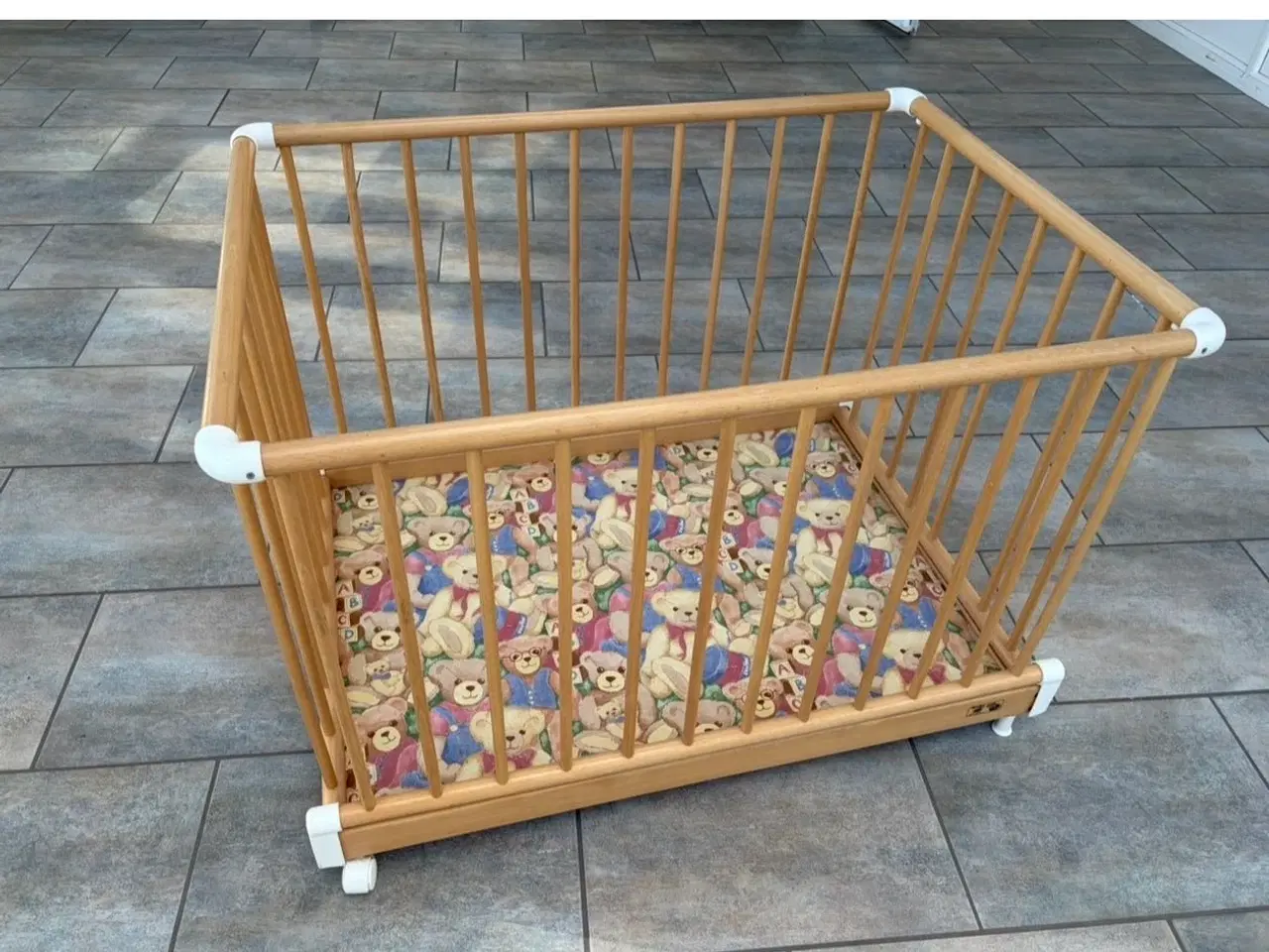 Billede 3 - Kravlegård