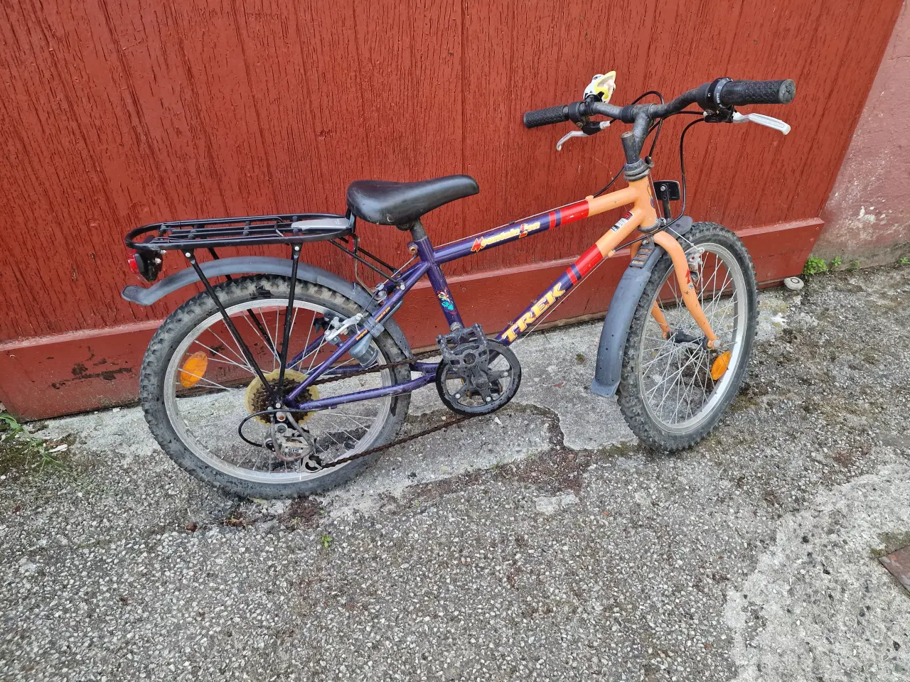 Billede 4 - Drengecykel TREK MOUNTAIN LION TREK med 7gear