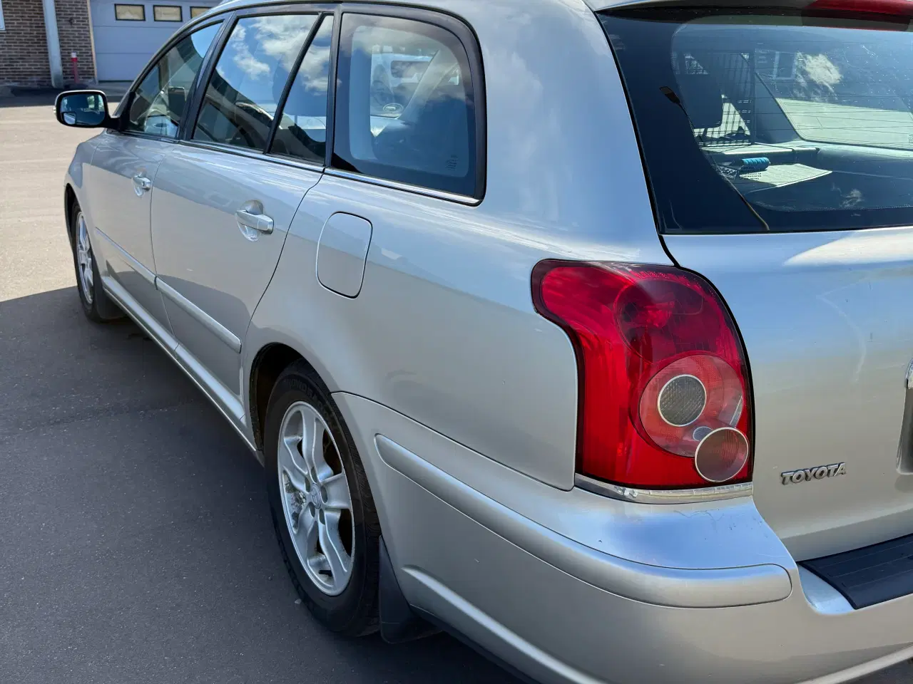 Billede 7 - Toyota Avensis 2.0 diesel 