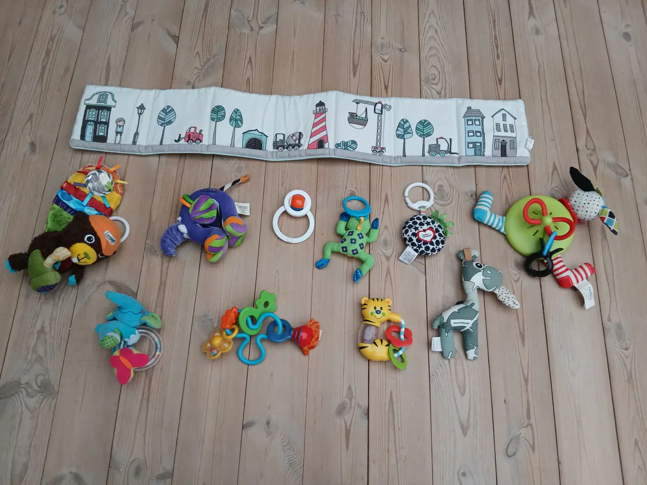 Billede 2 - BABY - dreng - Lamaze m.fl. - IDÉ til JULEGAVE