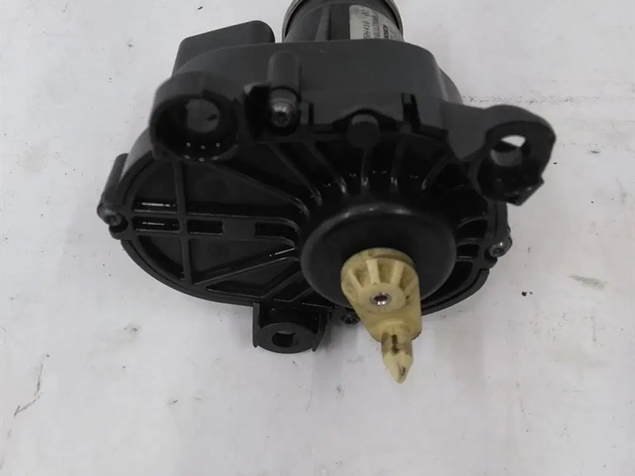 Billede 3 - Motor til justering af Swirl flap. B11618570791