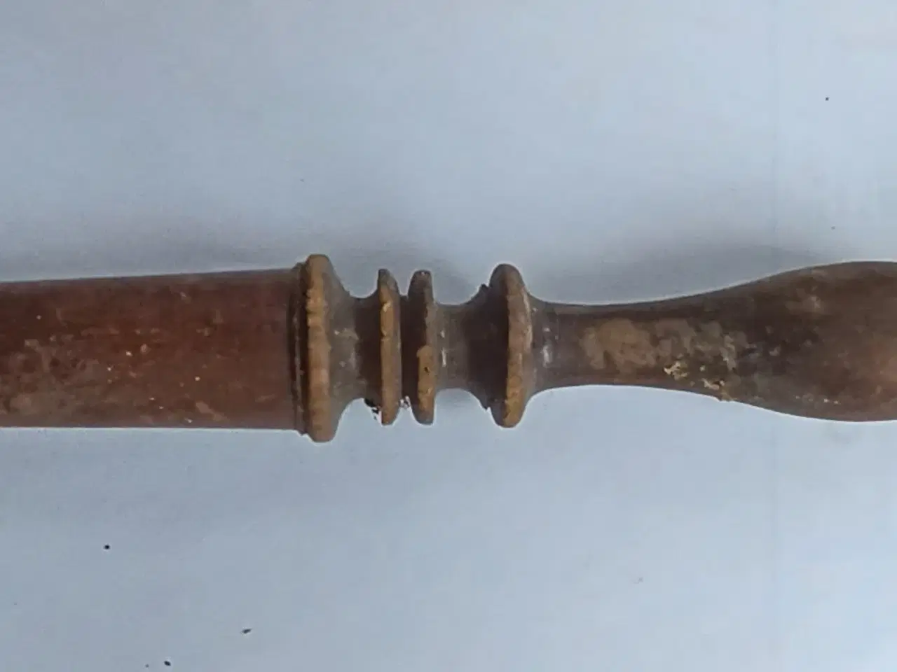 Billede 7 - Almuekunst, udskårne og drejede vindepinde af træ.