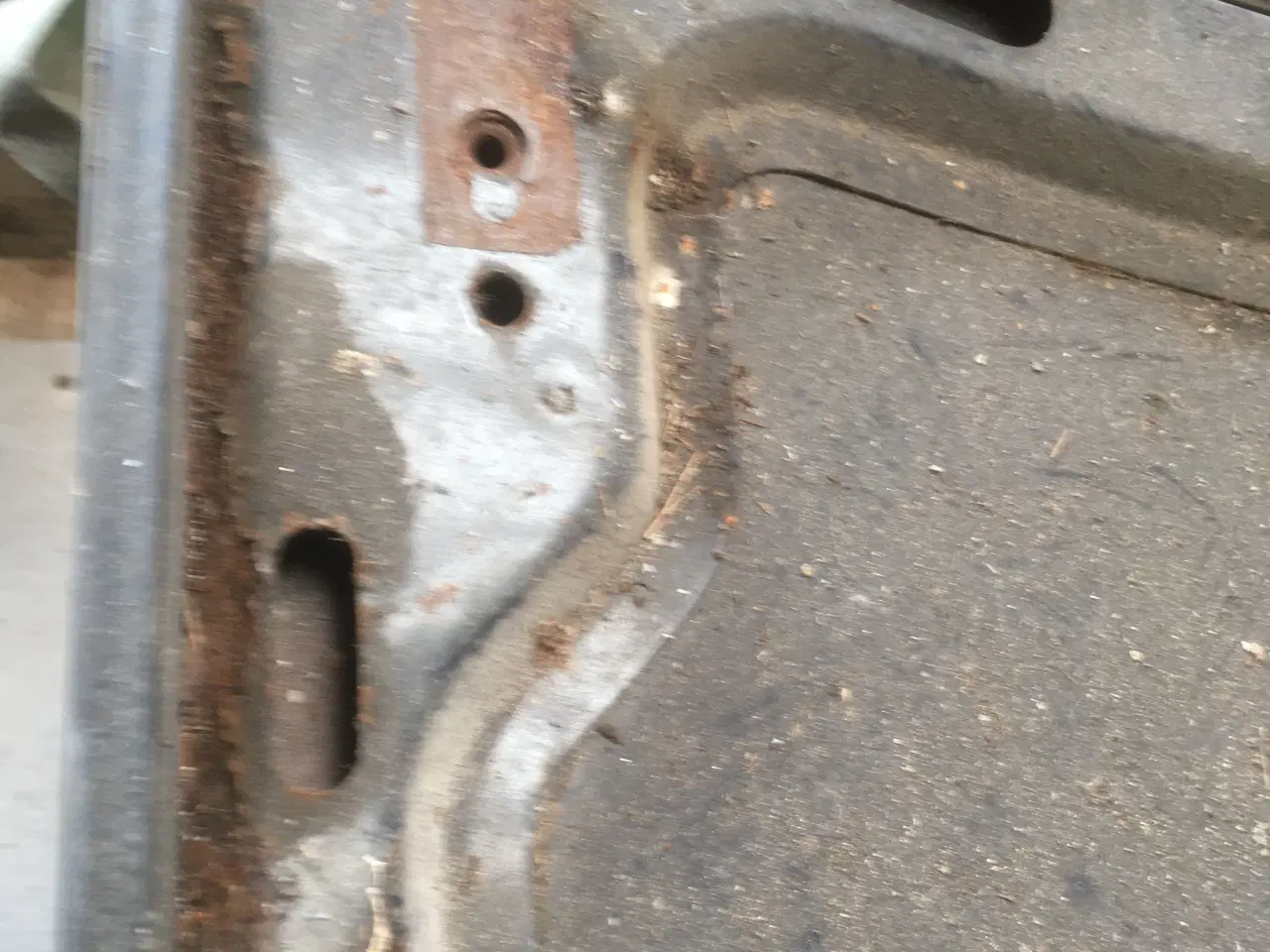 Billede 2 - Volvo 142 - 144 - Bagklap