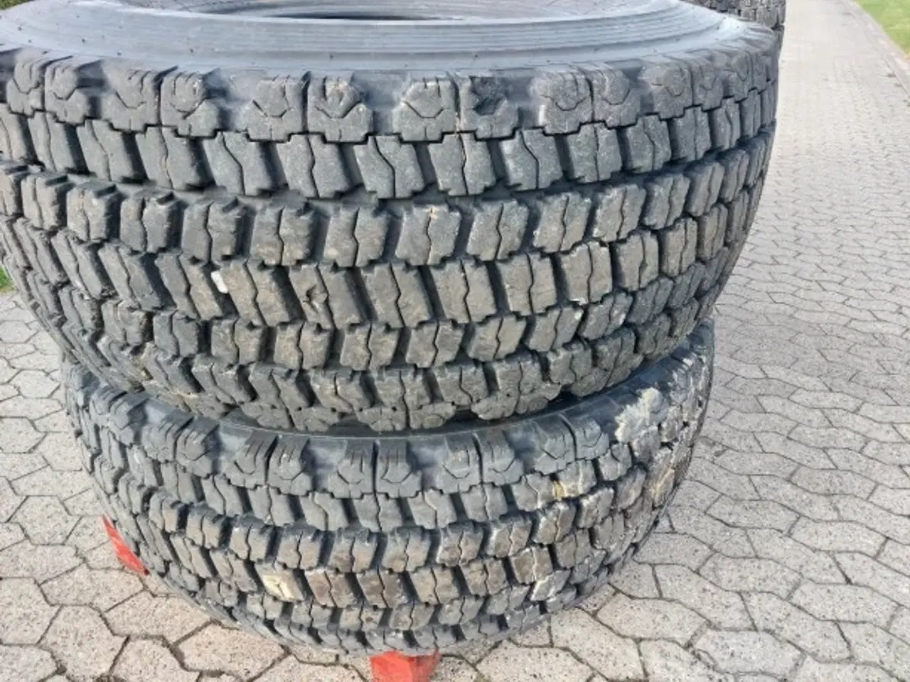 Billede 2 - Bridgestone 20,5xR25 V-Steel Snow vinterdæk 