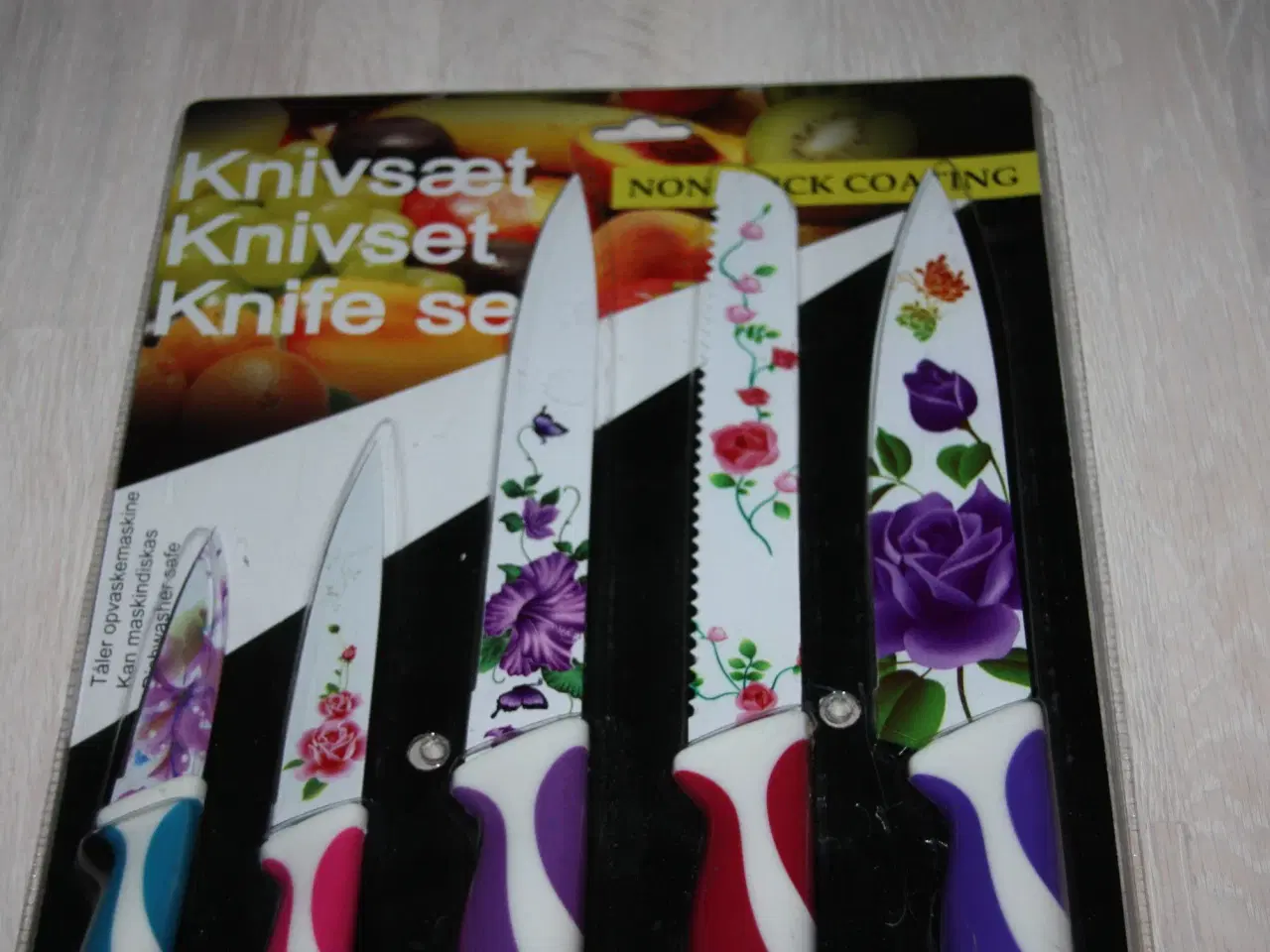 Billede 2 - Rigtig fin blomstret knivsæt