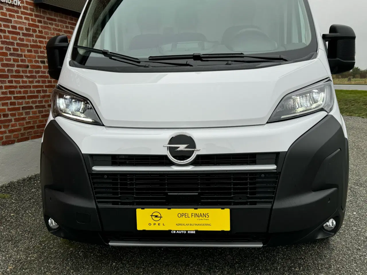 Billede 2 - Opel Movano XE Van Van Movano XE Van 35 L2H2 BHDi 140 A8 2.2 BlueHDi 140 Aut L2H2 Aut Automatisk