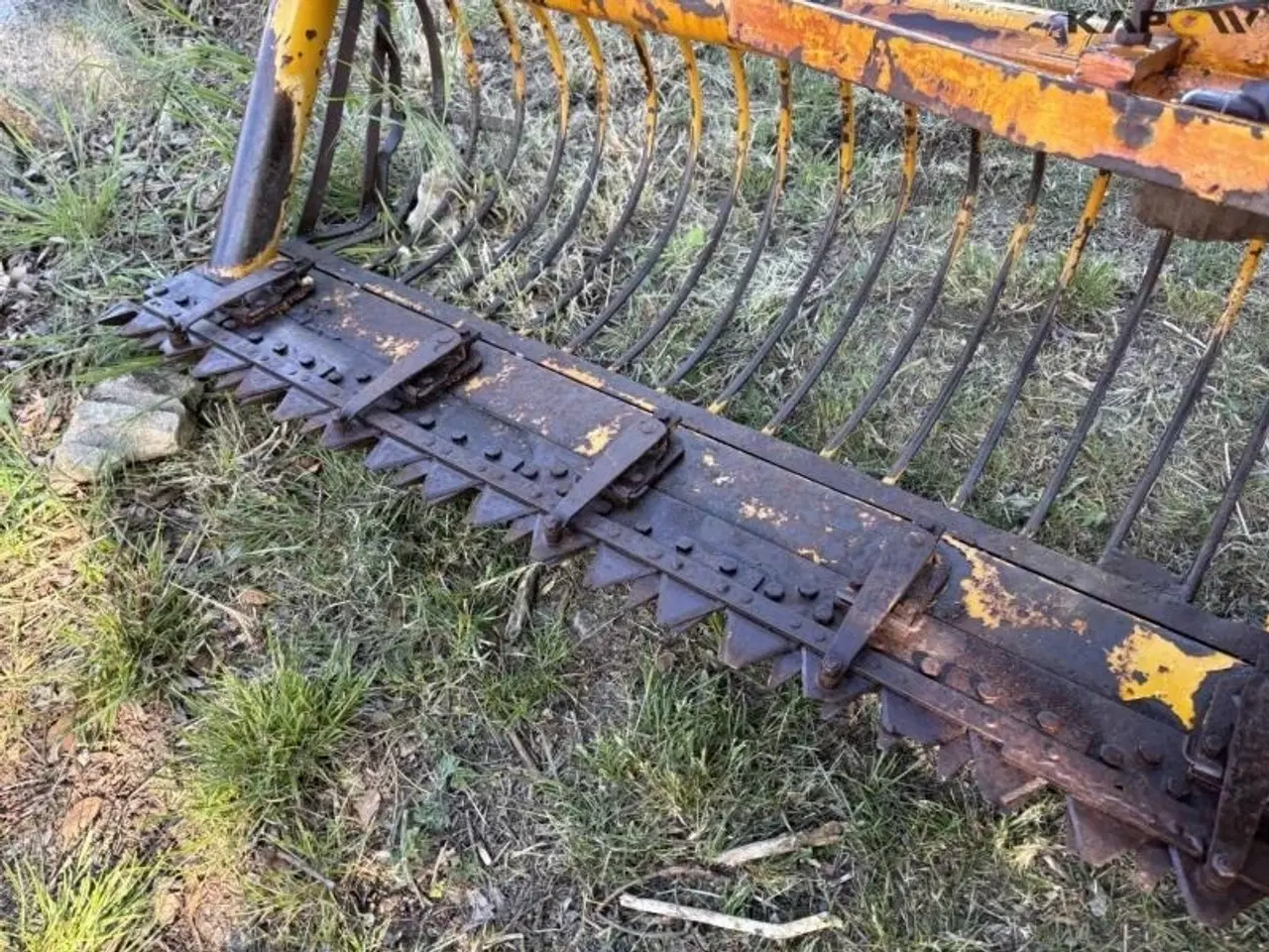 Billede 10 - - - - Mejekurv med Hydrema skifte