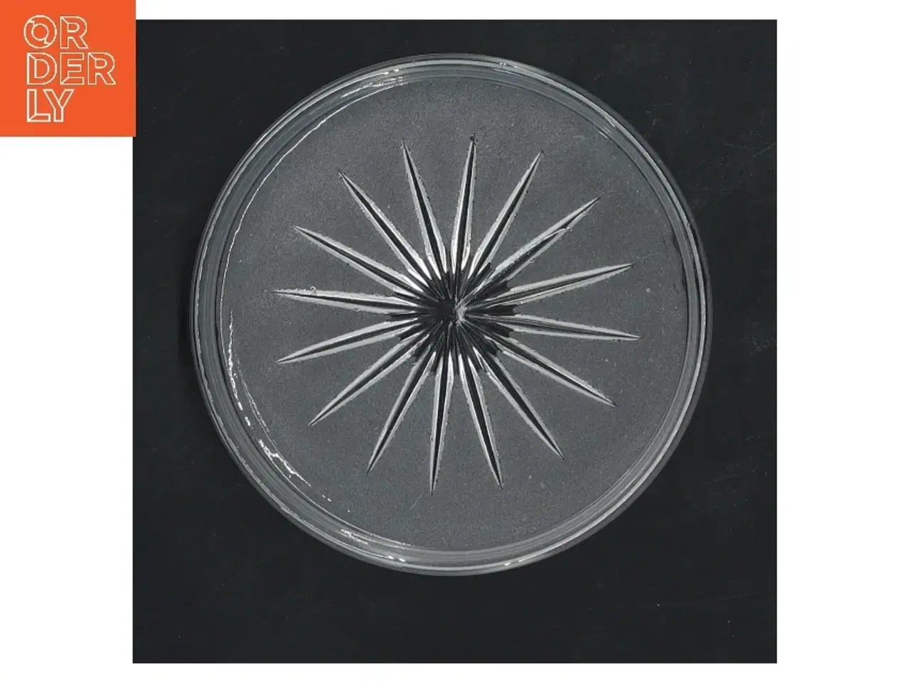 Billede 2 - Rund glasaskebæger med stjernemønster (str. Ø 10 cm)