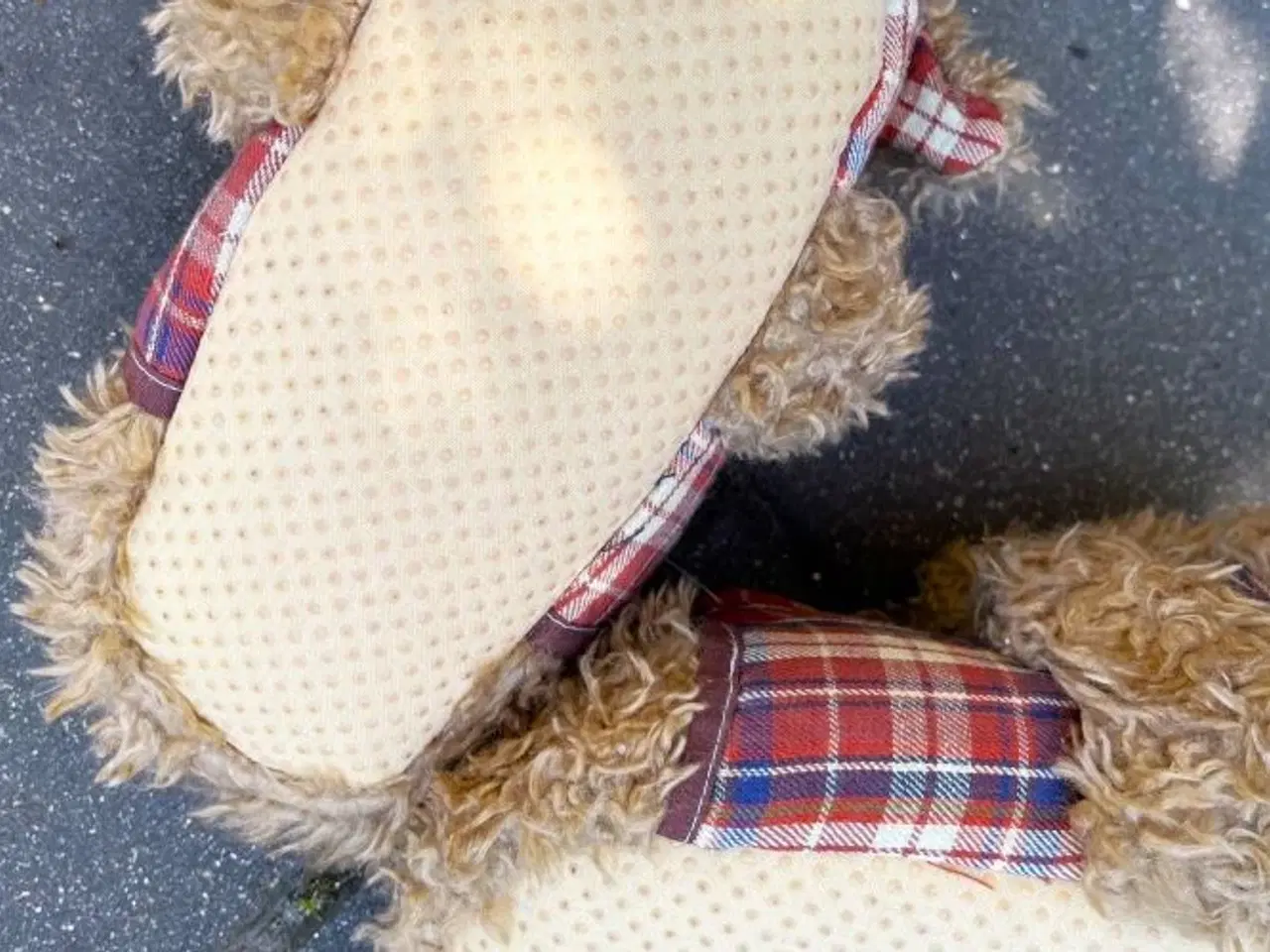 Billede 3 - Hunde-hjemmesko. Helt nye og ubrugte.