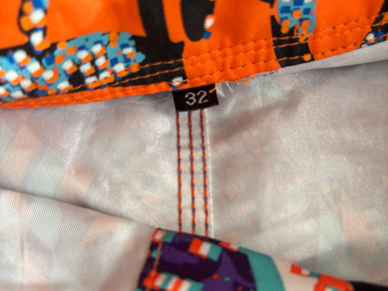 Billede 3 - Quiksilver "Blinder BS" boardshorts/badeshorts