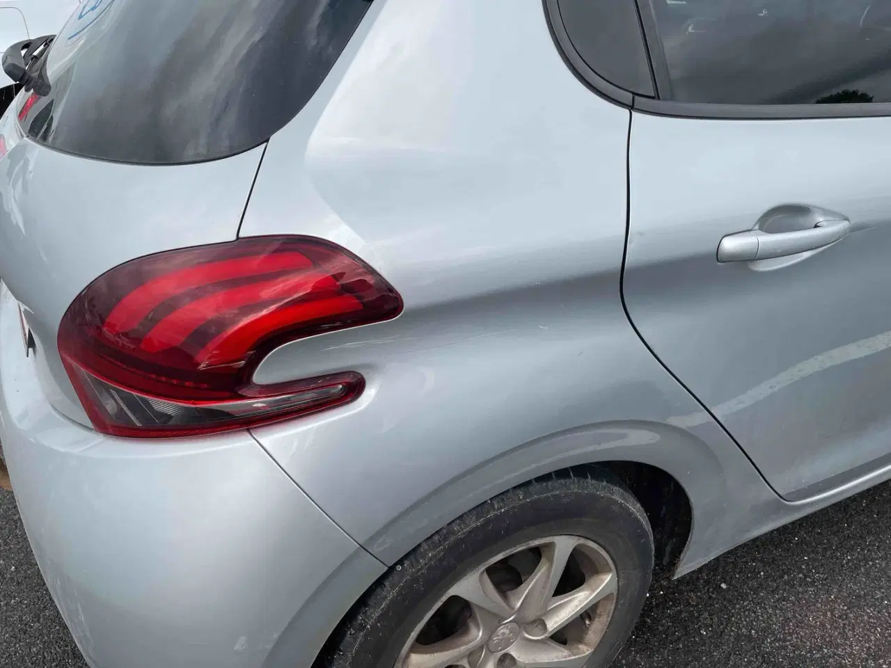 Billede 2 - Peugeot 208 Active 1.6.diesel