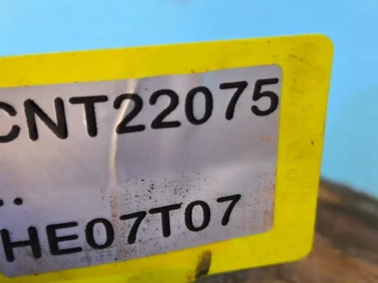 Billede 4 - Massey Ferguson 3085 Batteriholder 3387030M95