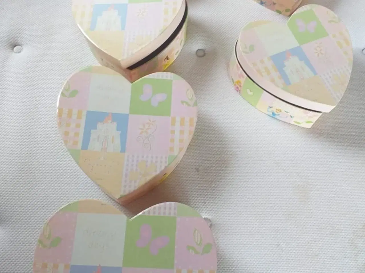 Billede 2 - Hjerter i hård pap