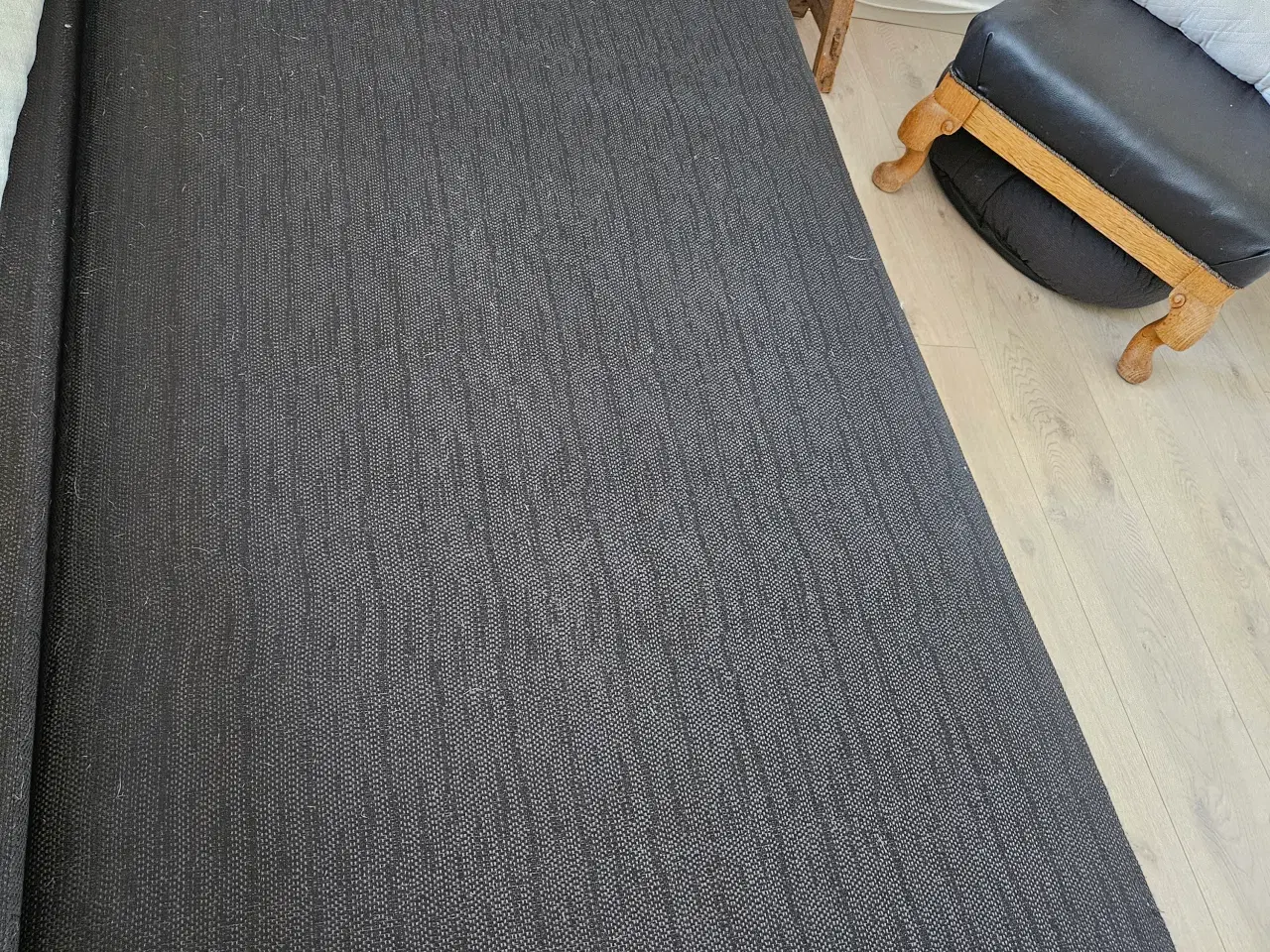 Billede 2 - Seng 90x200 med meder. Fra 2021 