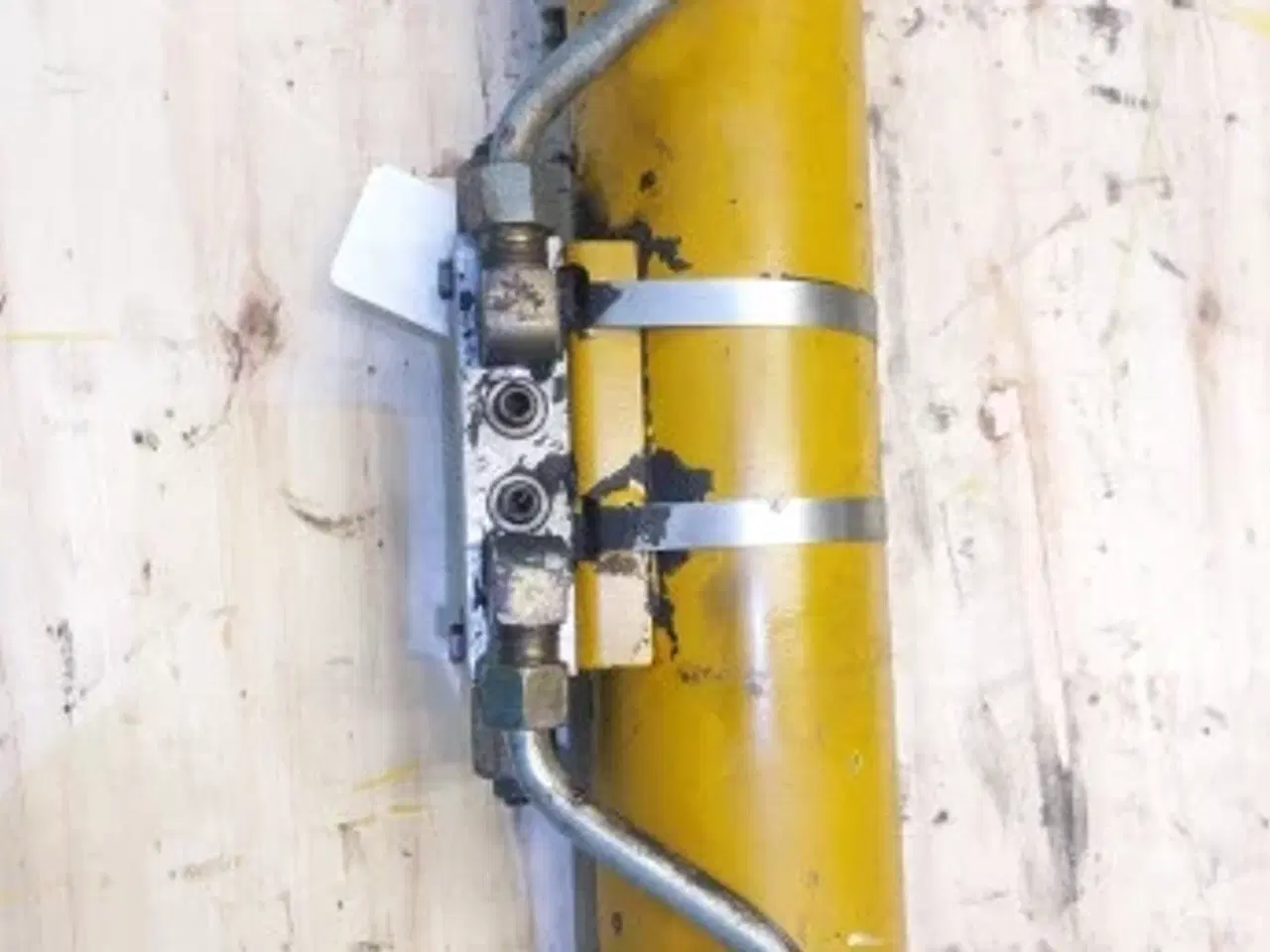 Billede 5 - Hydrema 906B Sideforskydnings Cylinder 200141