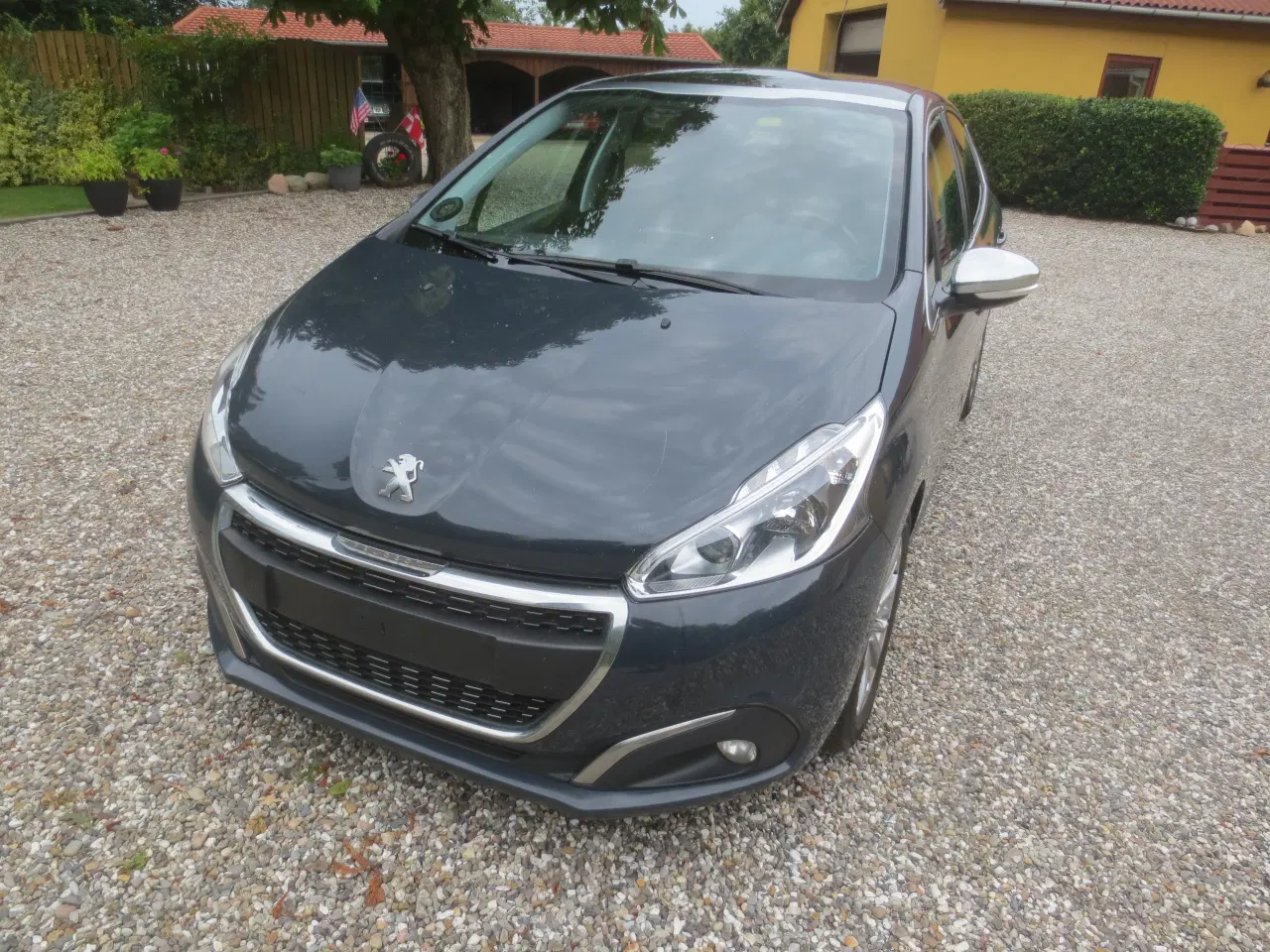 Billede 2 - Peugeot 208 Blue HDi Årg 2018. 
