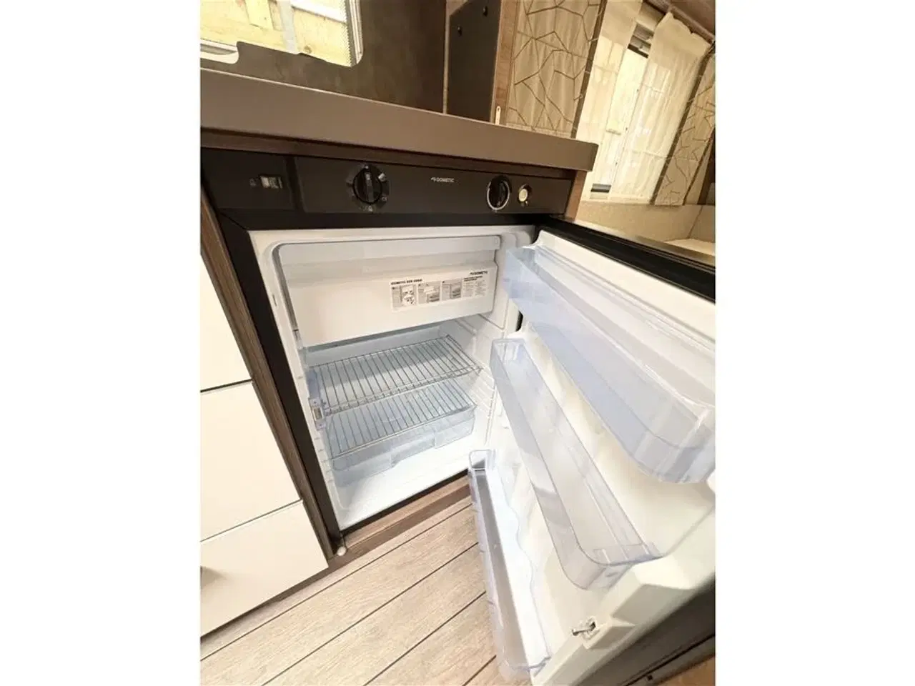 Billede 9 - 2020 - Knaus Sport 450 FU - Silver Selection   Franskseng-Gulvtemp.-Mover-Telt