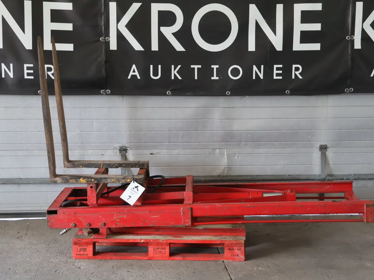 Billede 1 - Trucktårn m/3 punktsophæng. 