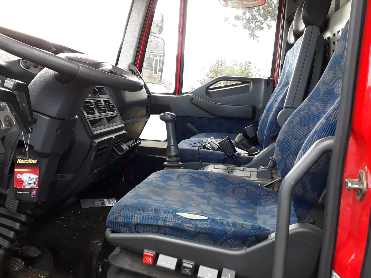 Billede 4 - Iveco 7,5 tons. m. kasse + lift. årg. 2005 euro 4-