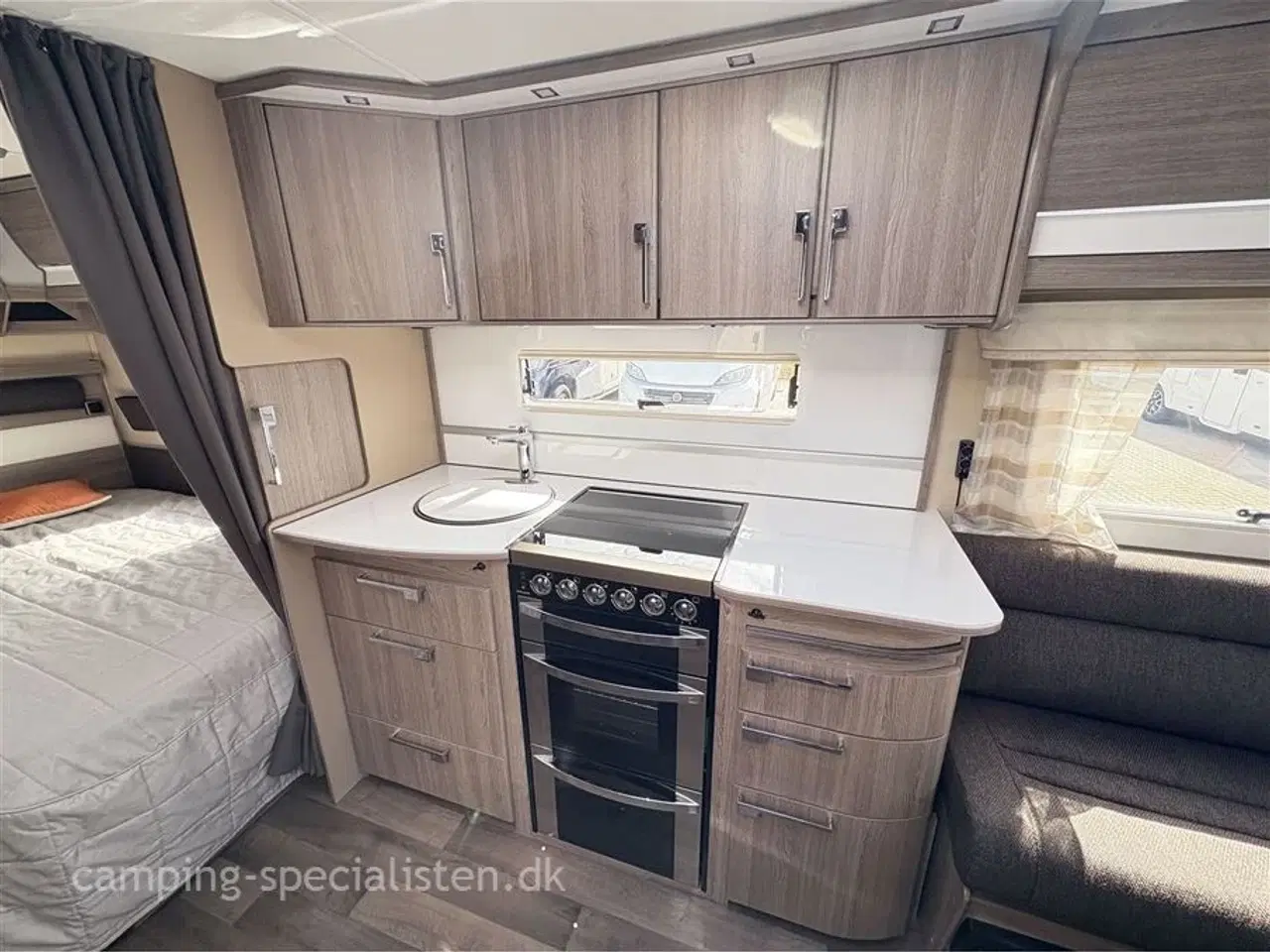 Billede 5 - 2016 - Kabe Royal 520 XL KS   Kabe Royal 520 XL KS 2016 - Se den nu hos Camping-Specialisten.dk