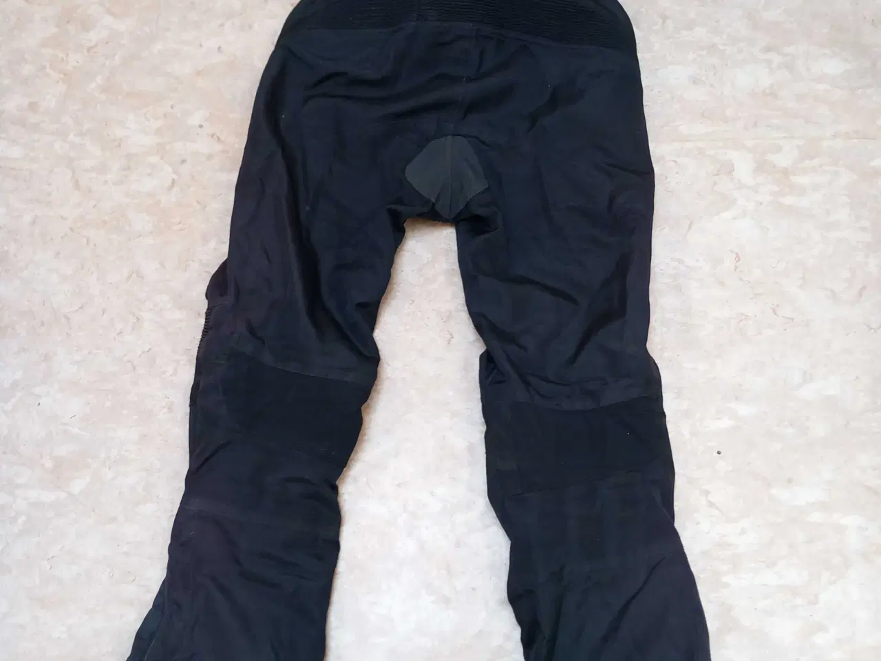 Billede 2 - Mc-køredragt til salg 